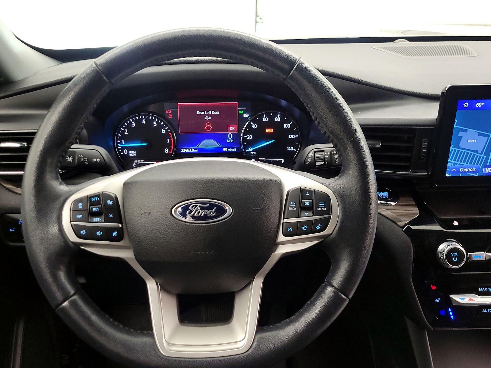 2023 Ford Explorer Limited - Photo 11