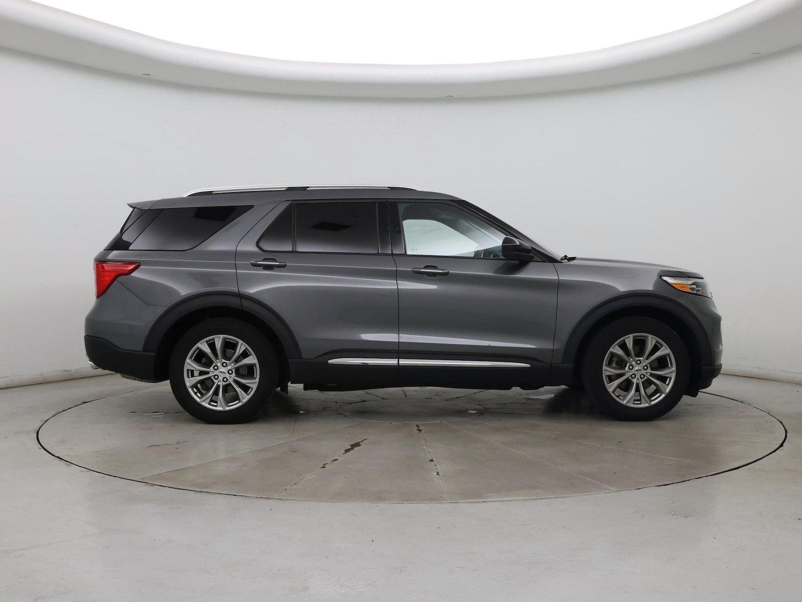 2023 Ford Explorer Limited - Photo 8