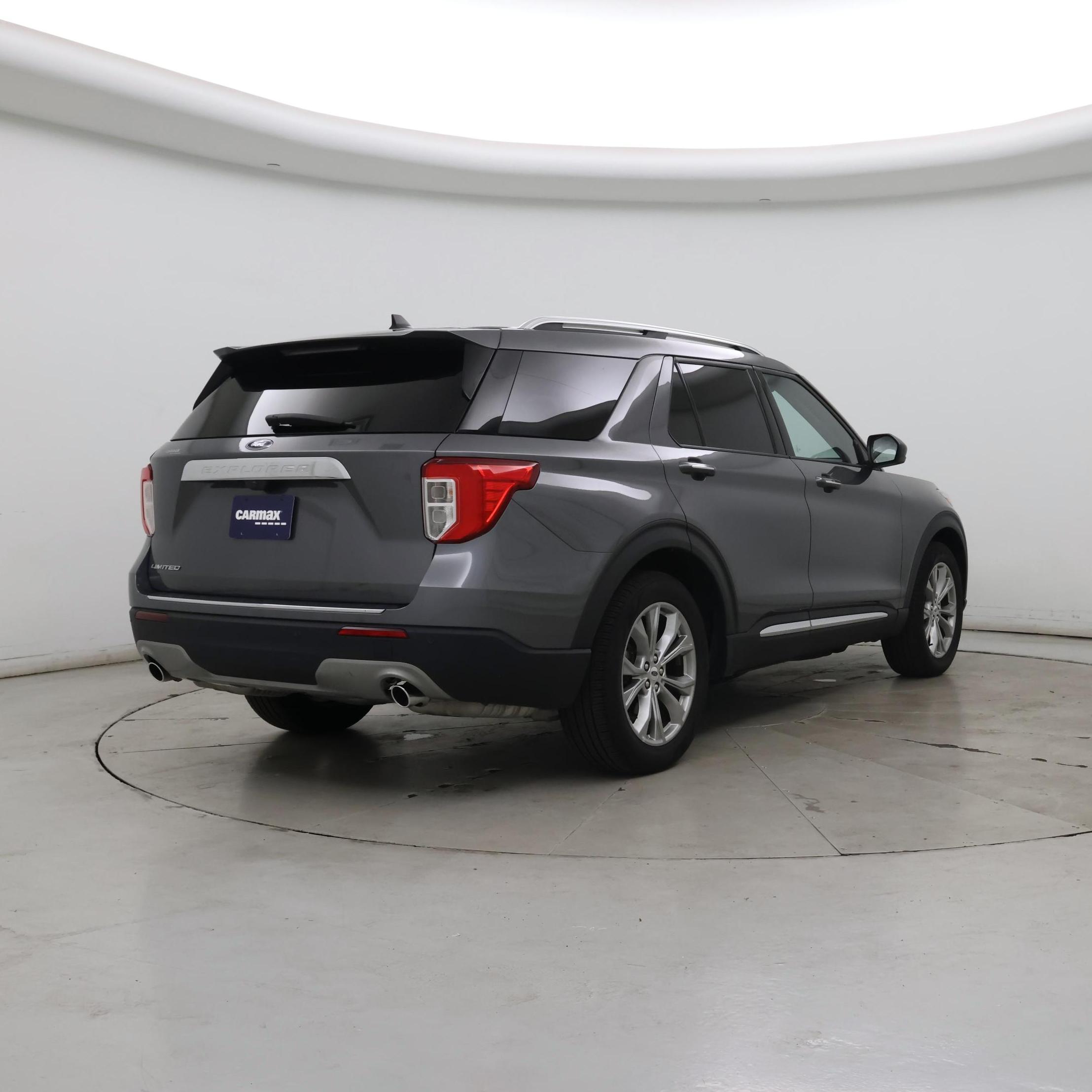 Thumbnail: 2023 Ford Explorer - 8