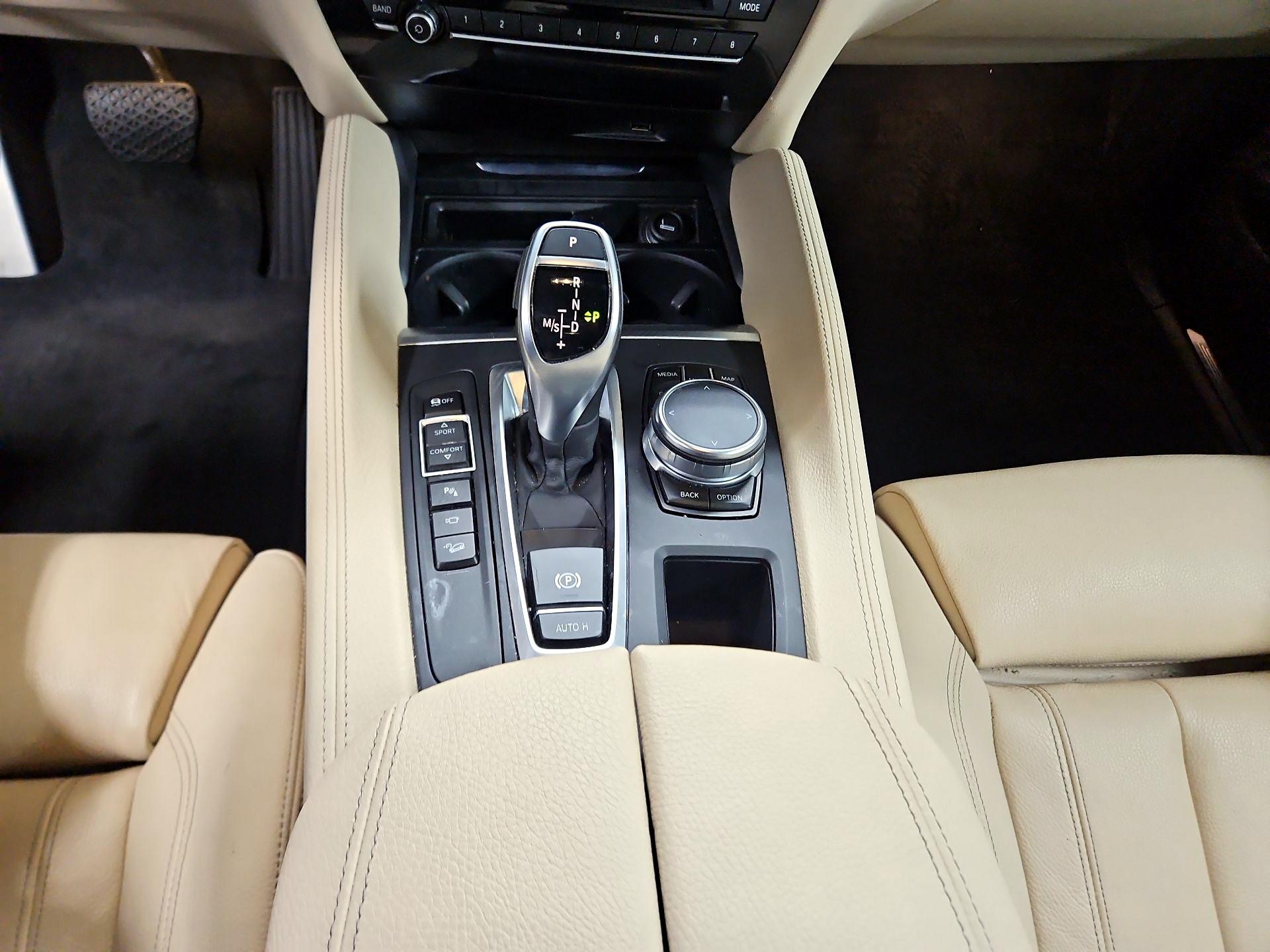 Thumbnail: 2017 BMW X6 - 18