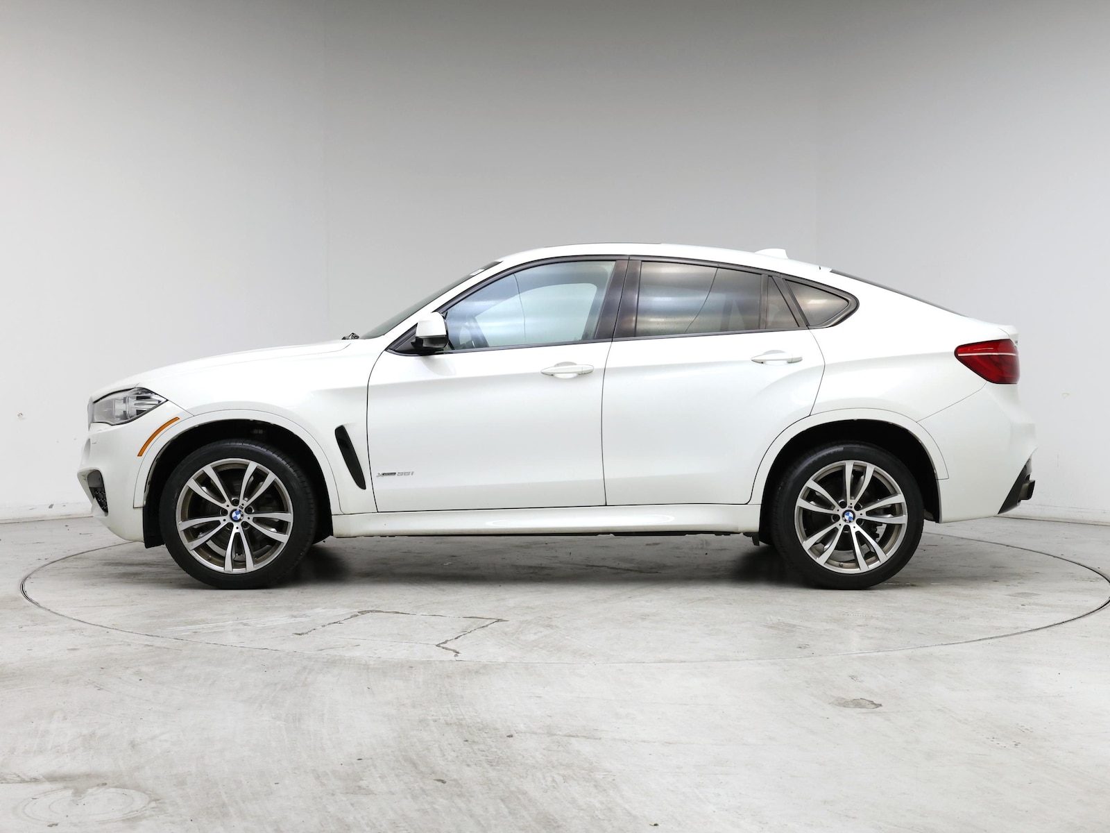 2017 BMW X6 xDrive35i - Photo 4