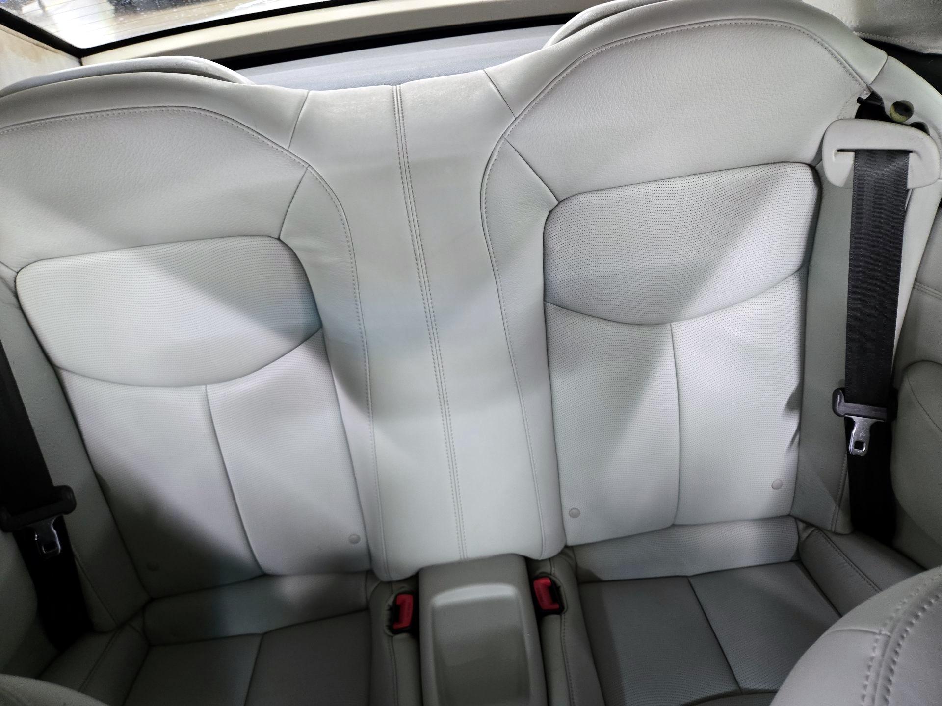 Thumbnail: 2014 INFINITI Q60 - 19