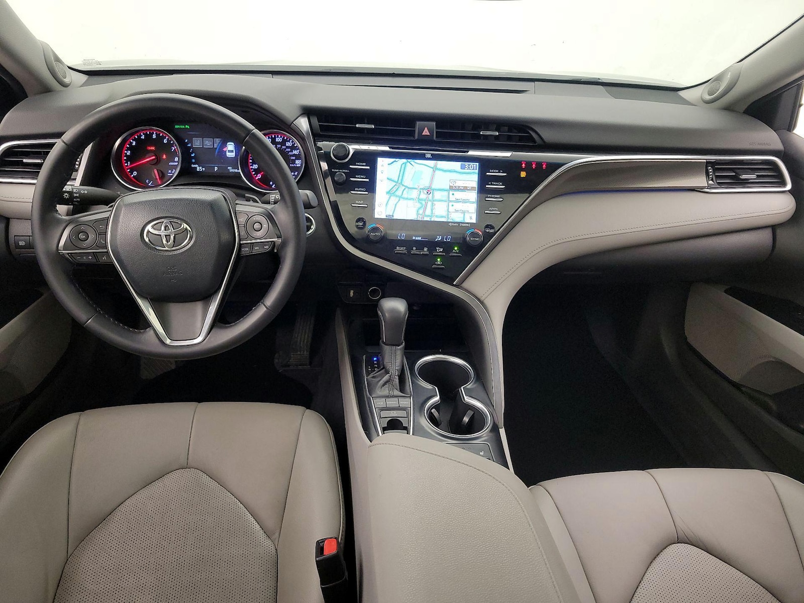 2018 Toyota Camry XSE - Photo 10