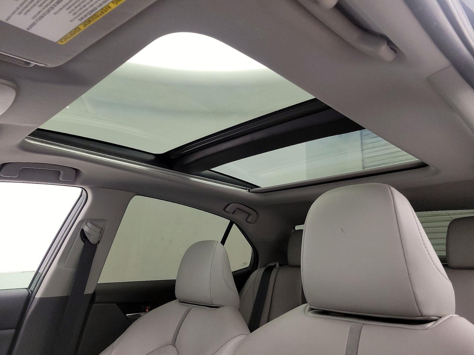 2018 Toyota Camry XSE - Photo 21