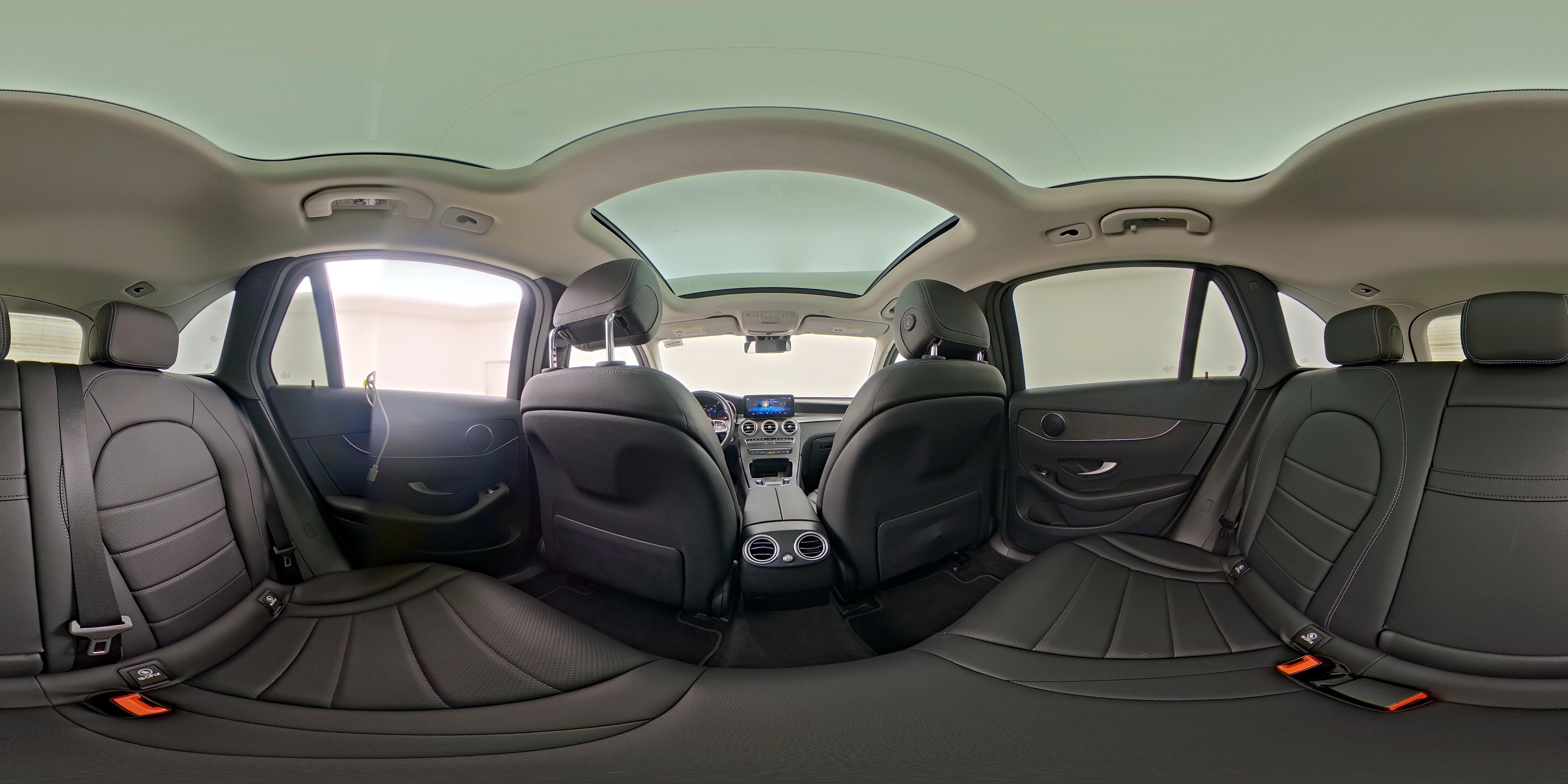 2022 Mercedes-Benz GLC GLC300 - Photo 26
