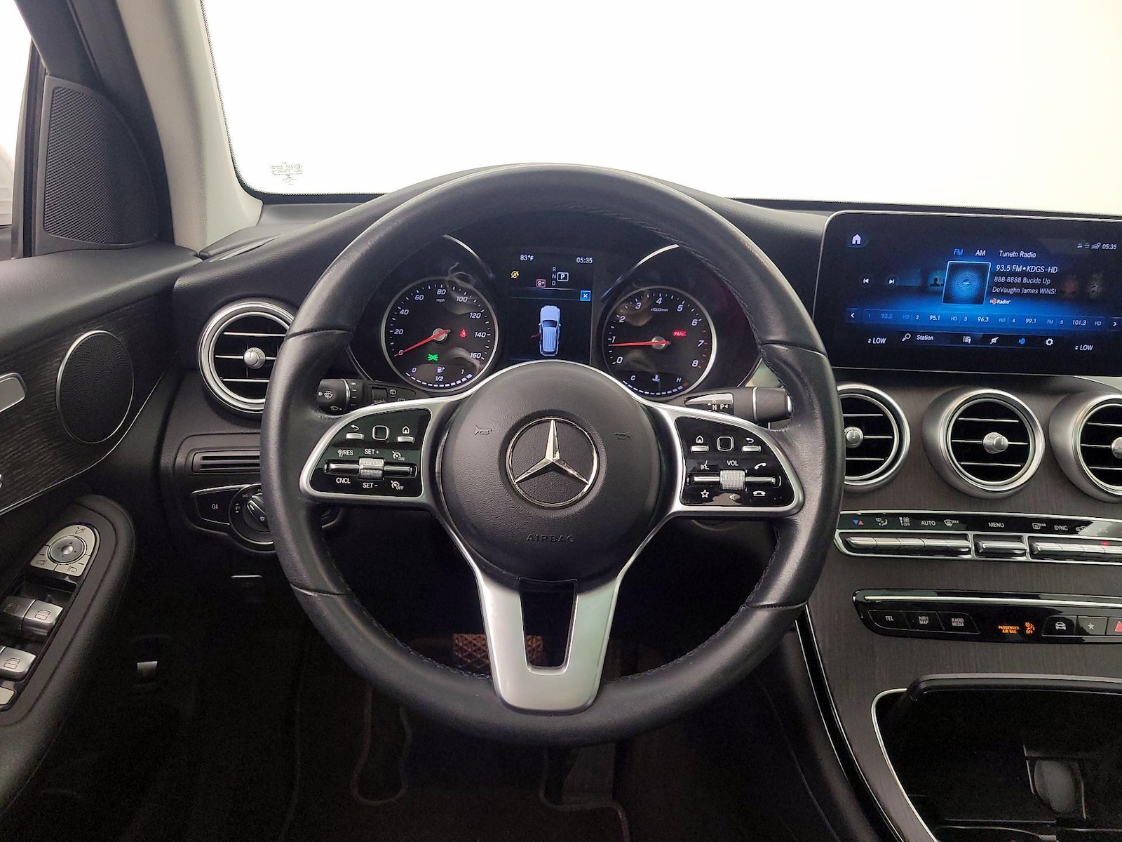 2022 Mercedes-Benz GLC GLC300 - Photo 11