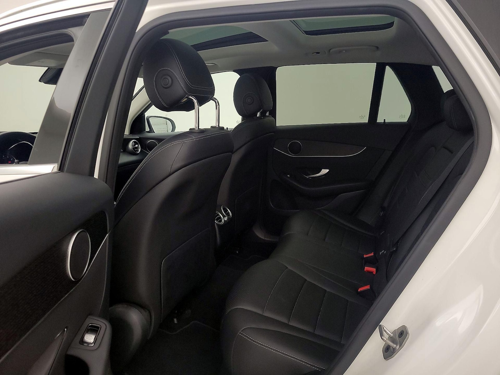 2022 Mercedes-Benz GLC GLC300 - Photo 21