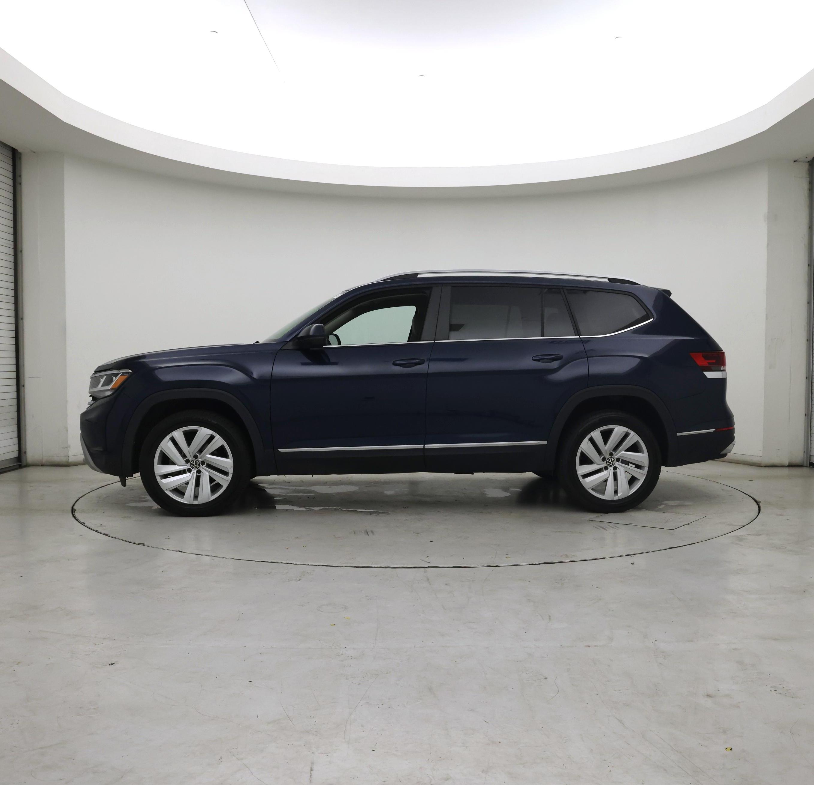 Thumbnail: 2021 Volkswagen Atlas - 3