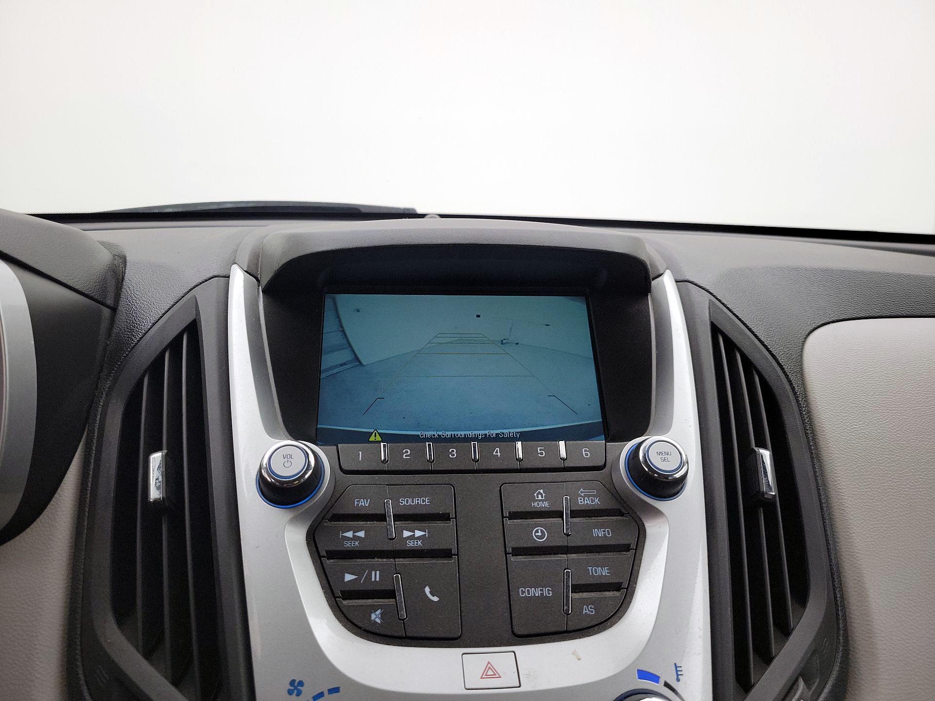 Thumbnail: 2016 Chevrolet Equinox - 14