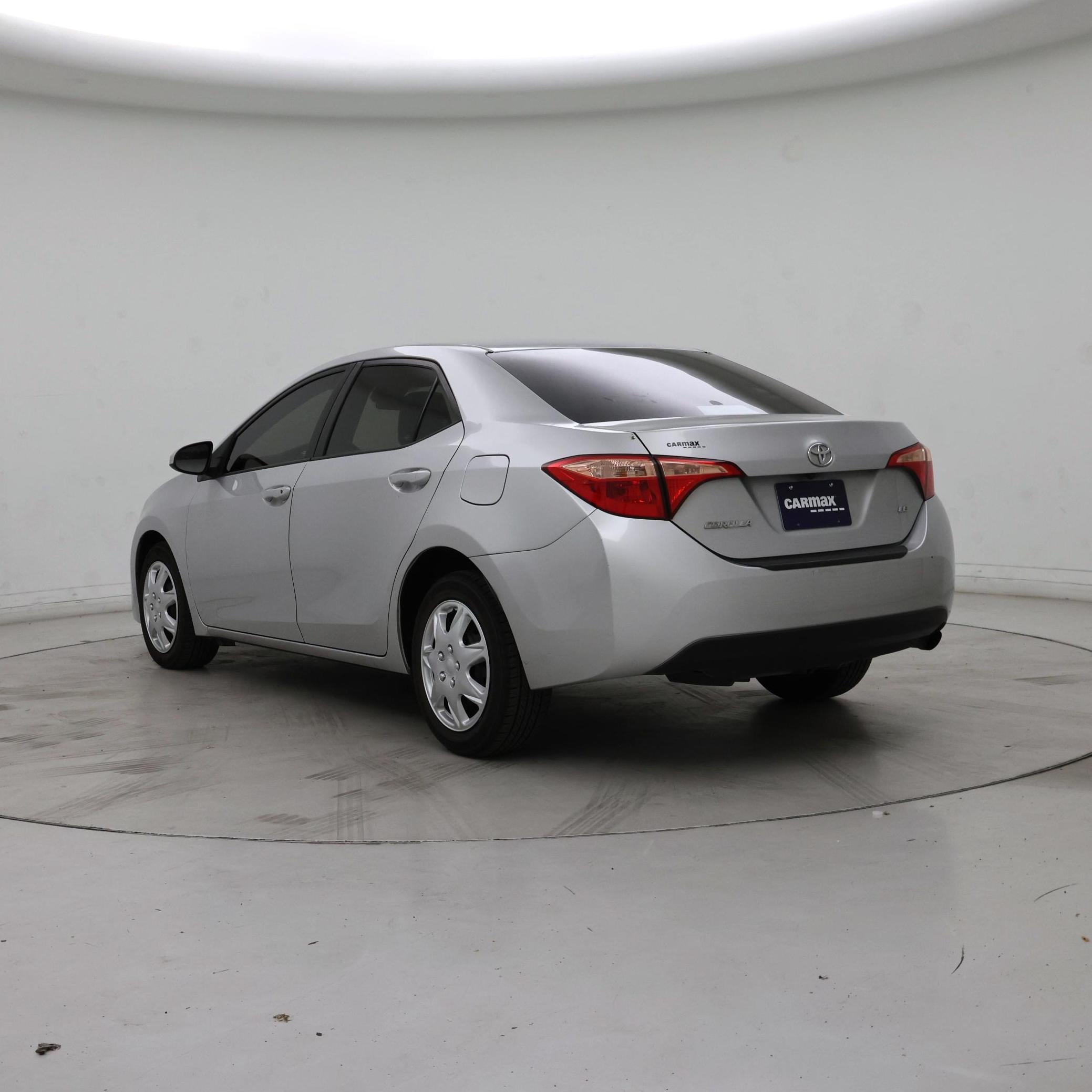 Thumbnail: 2017 Toyota Corolla - 2