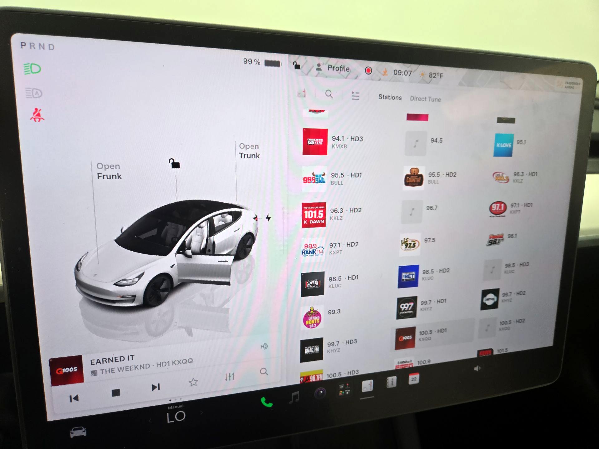 Thumbnail: 2023 Tesla Model 3 - 15