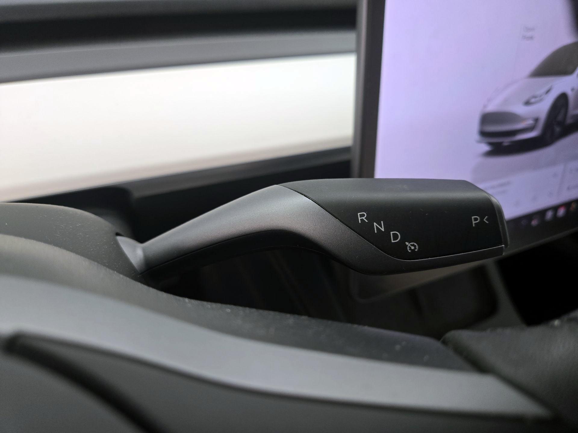 Thumbnail: 2023 Tesla Model 3 - 17