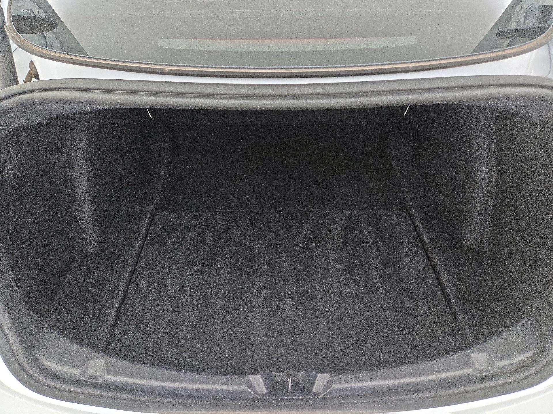 Thumbnail: 2023 Tesla Model 3 - 20