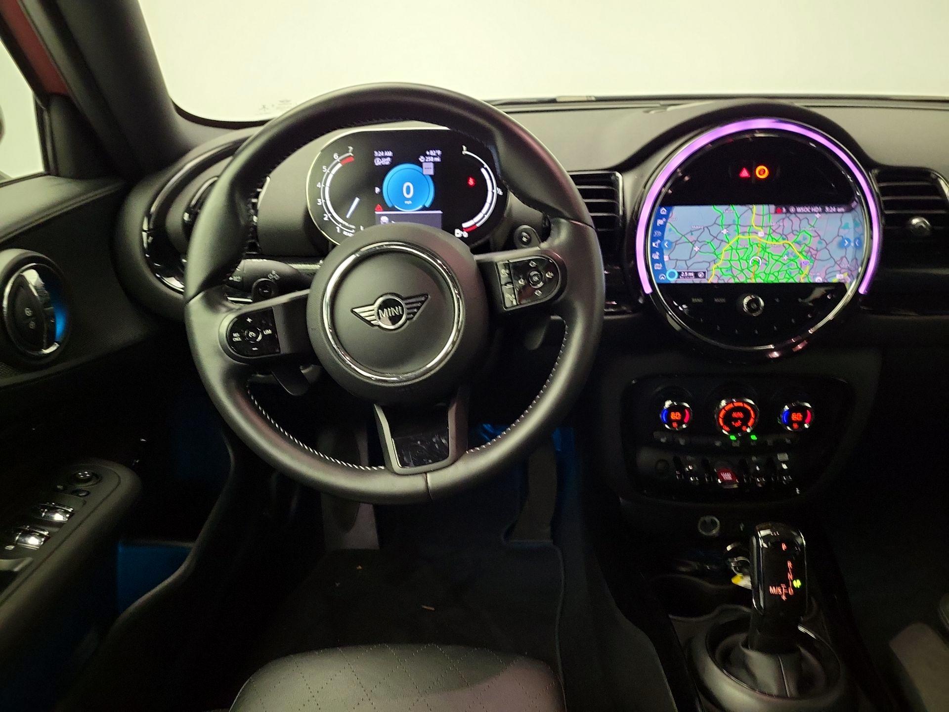Thumbnail: 2023 MINI Cooper Clubman - 10