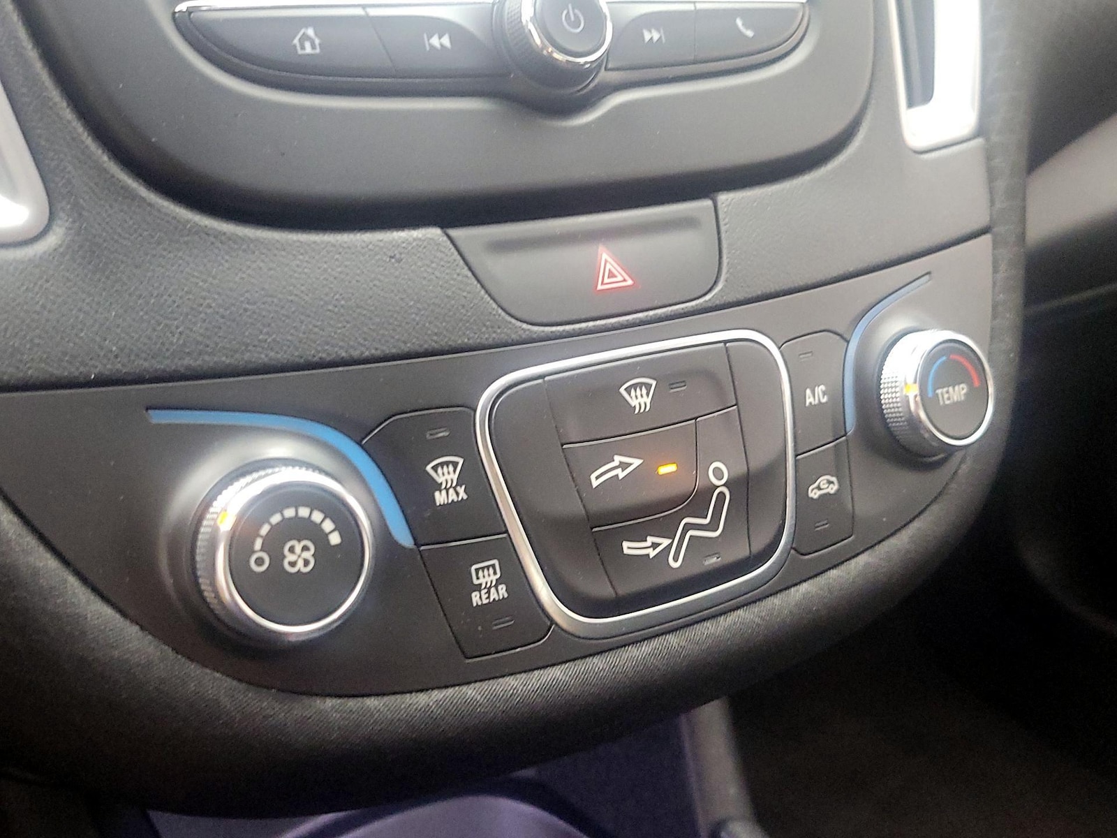 2018 Chevrolet Malibu 1LS - Photo 17