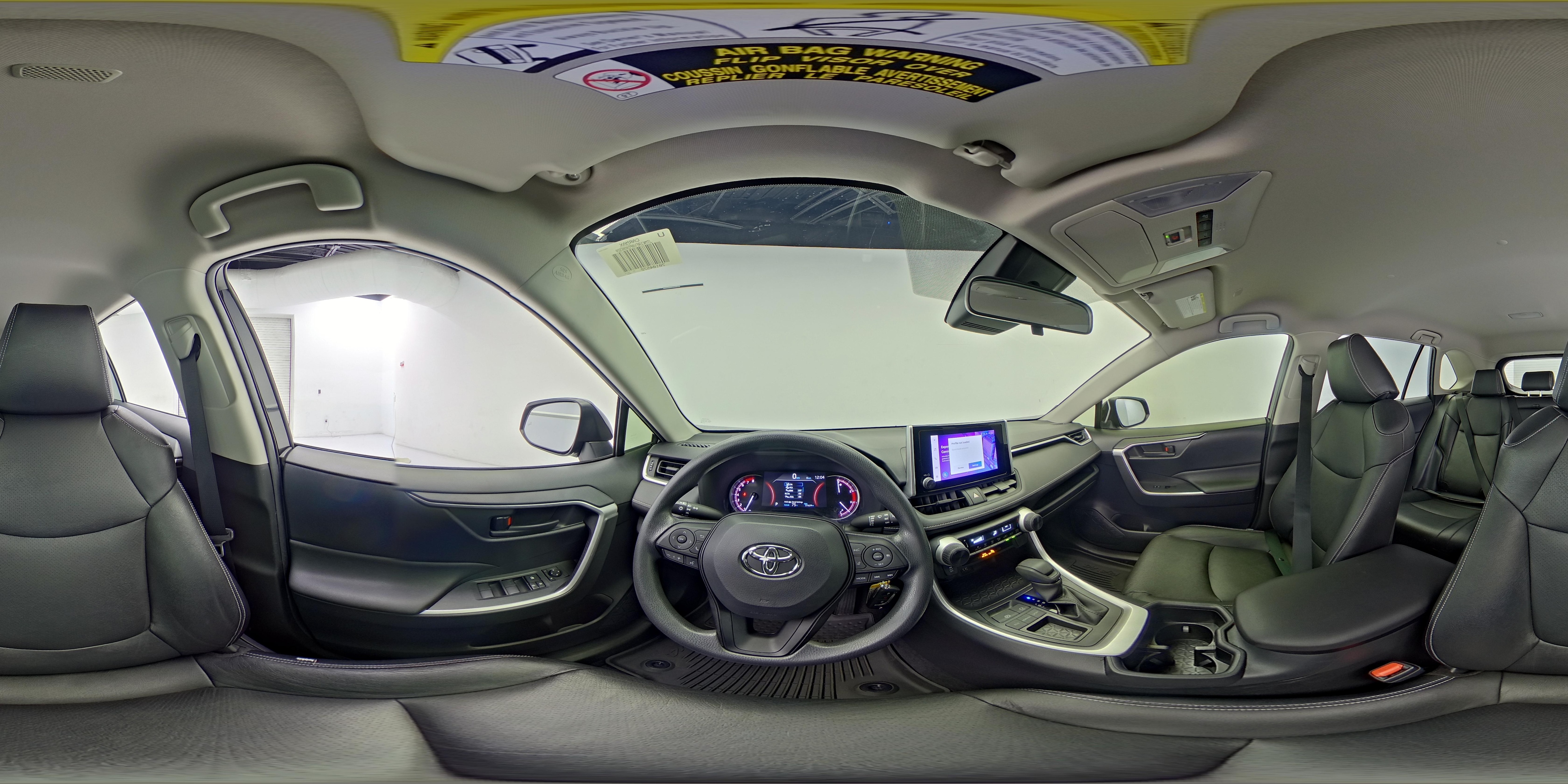 2023 Toyota RAV4 LE - Photo 26