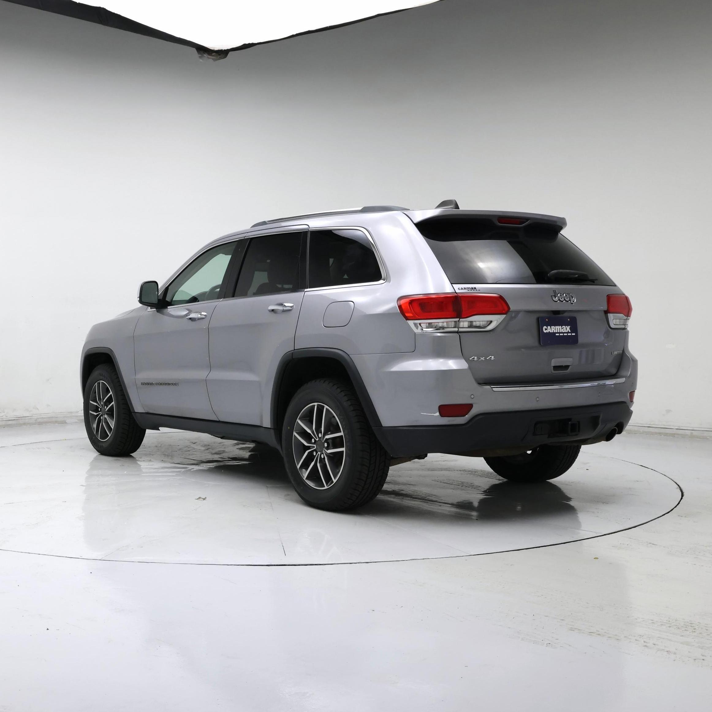 Thumbnail: 2019 Jeep Grand Cherokee - 2