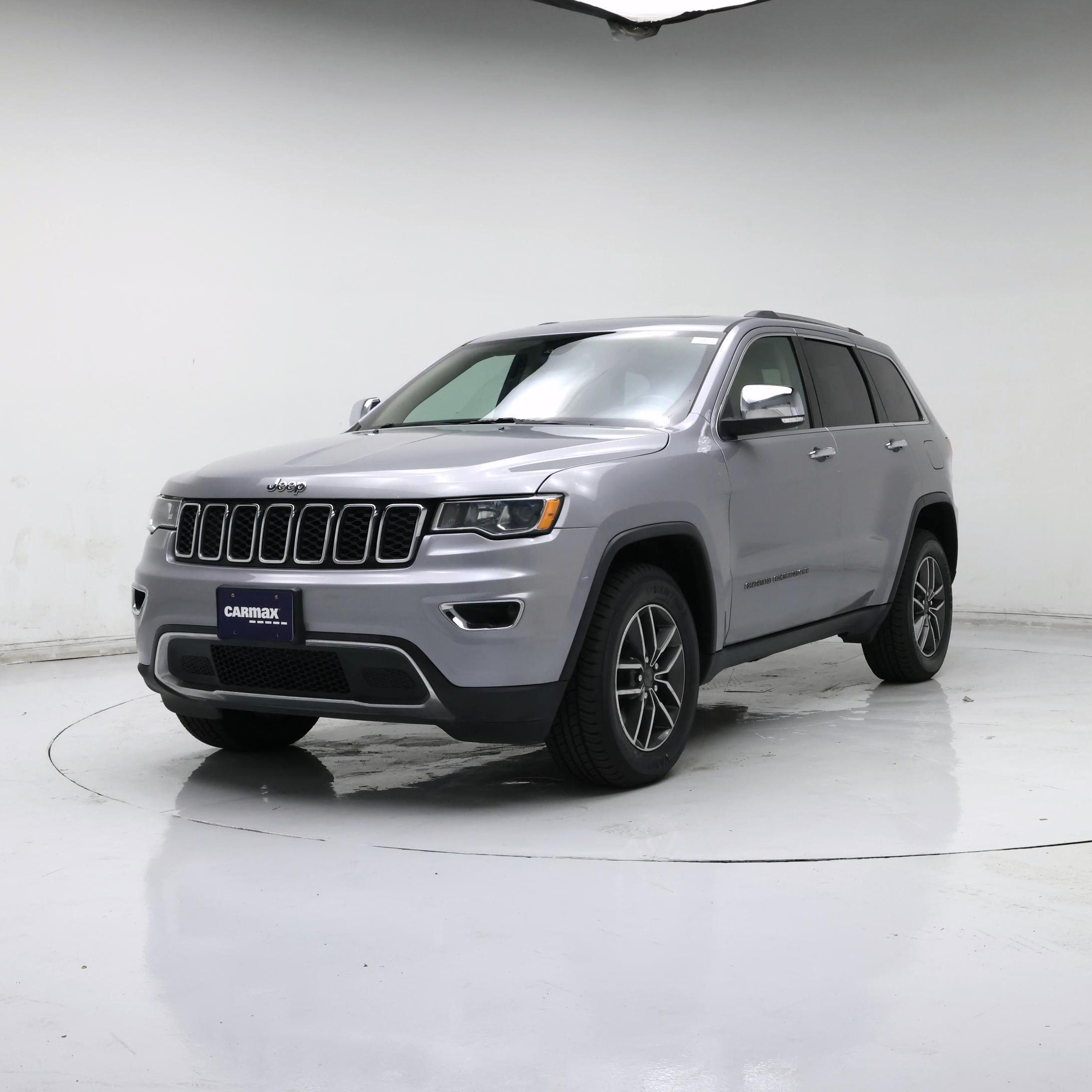 Thumbnail: 2019 Jeep Grand Cherokee - 4