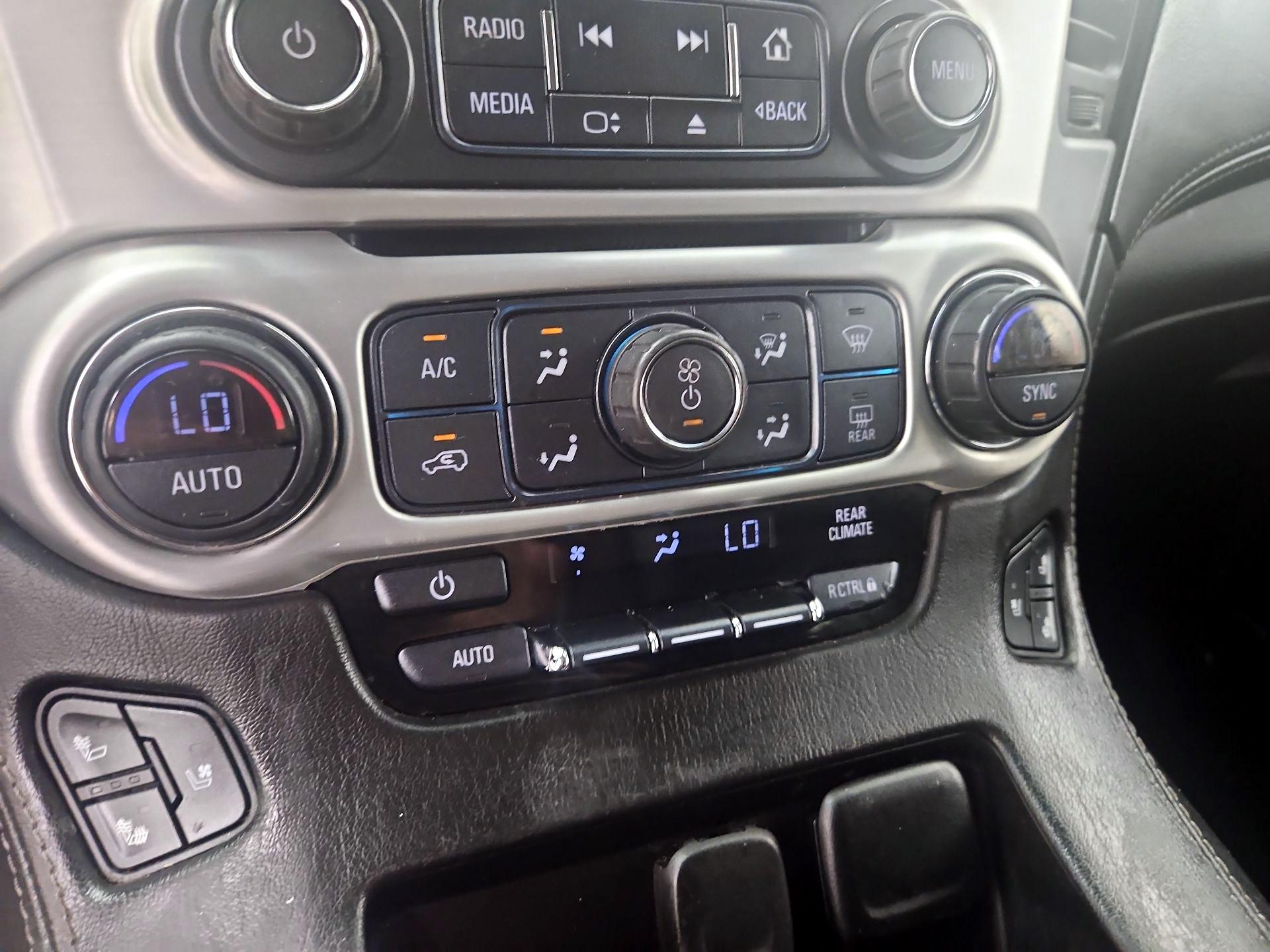 Thumbnail: 2018 GMC Yukon - 16