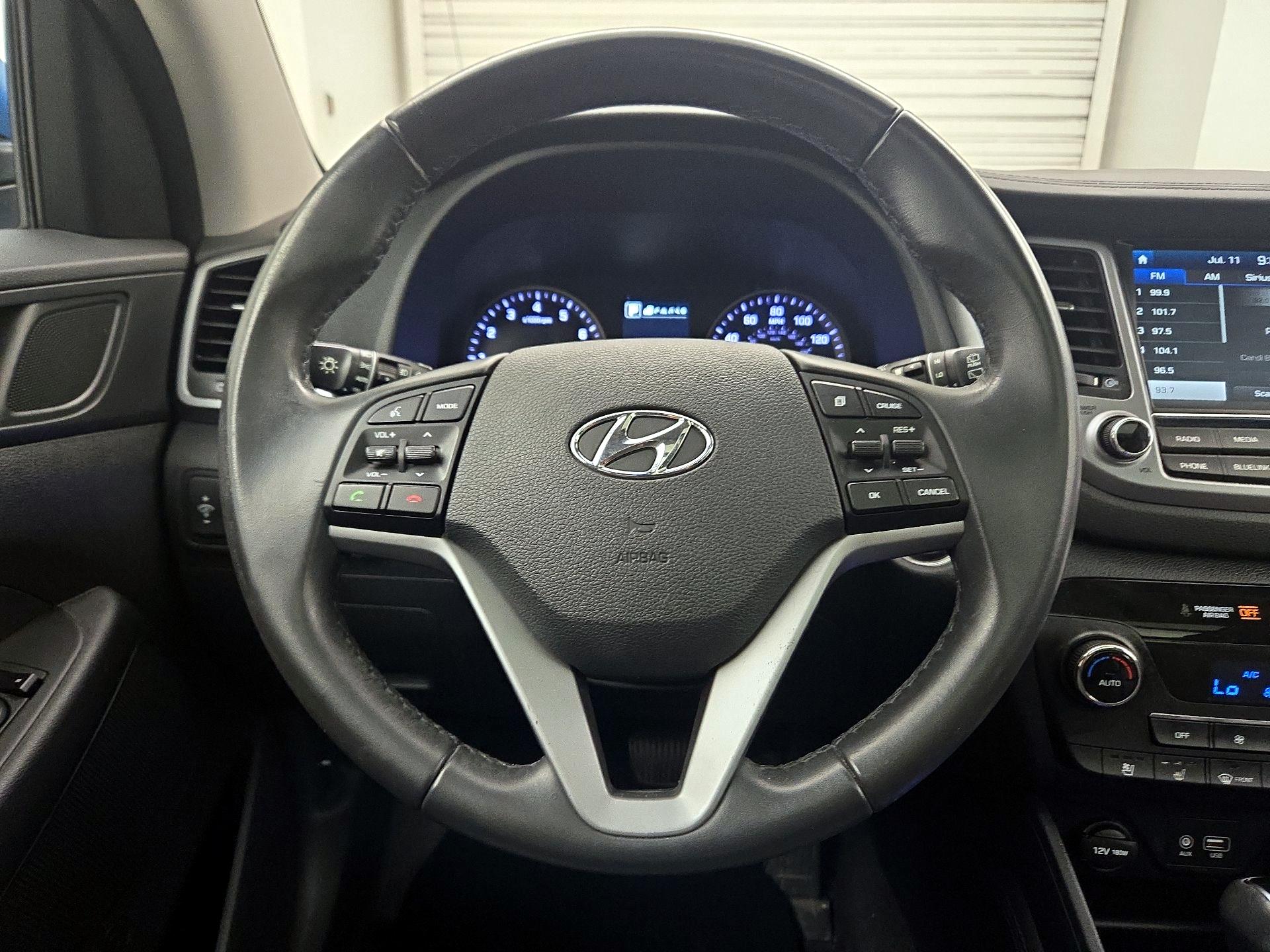 Thumbnail: 2017 Hyundai Tucson - 10
