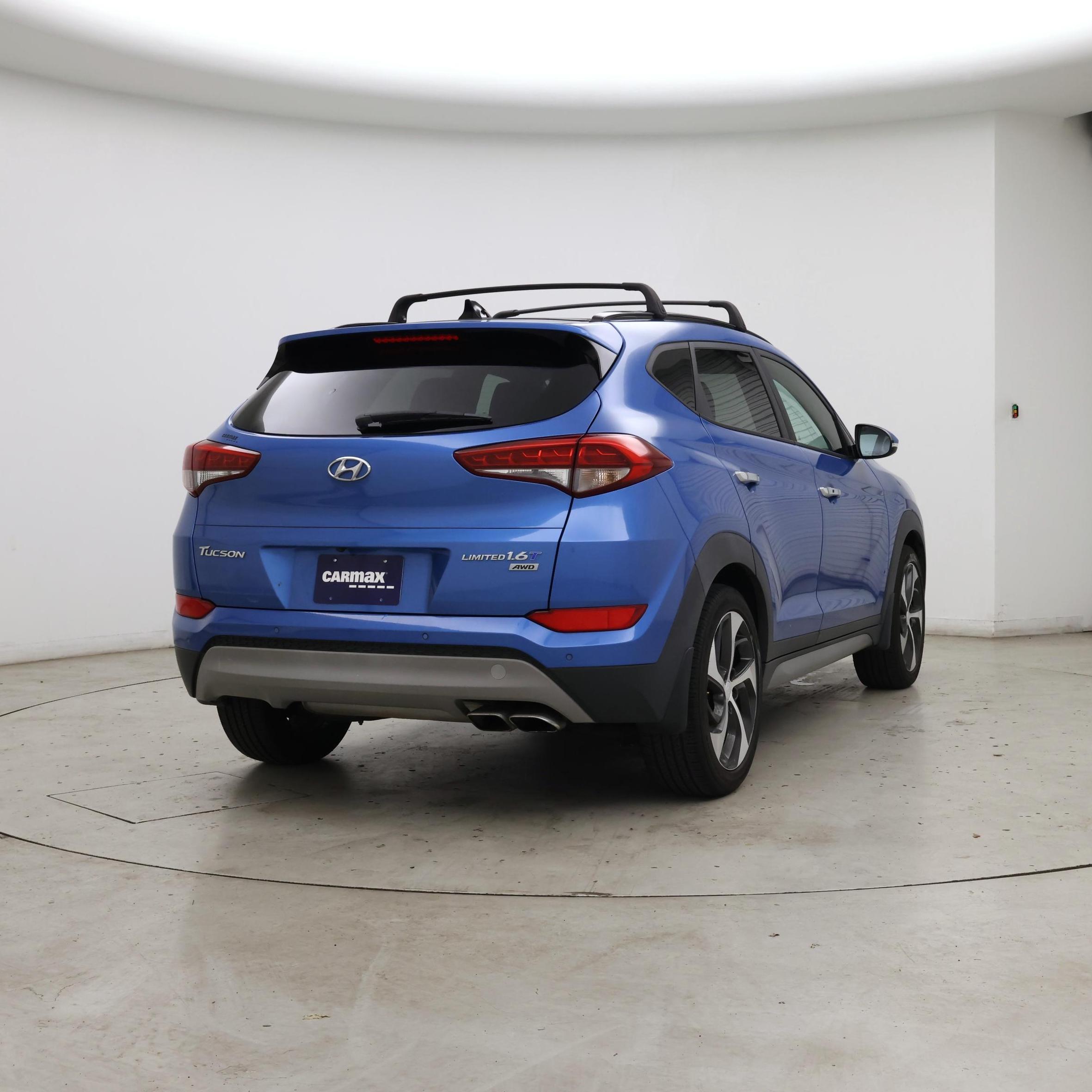 Thumbnail: 2017 Hyundai Tucson - 8