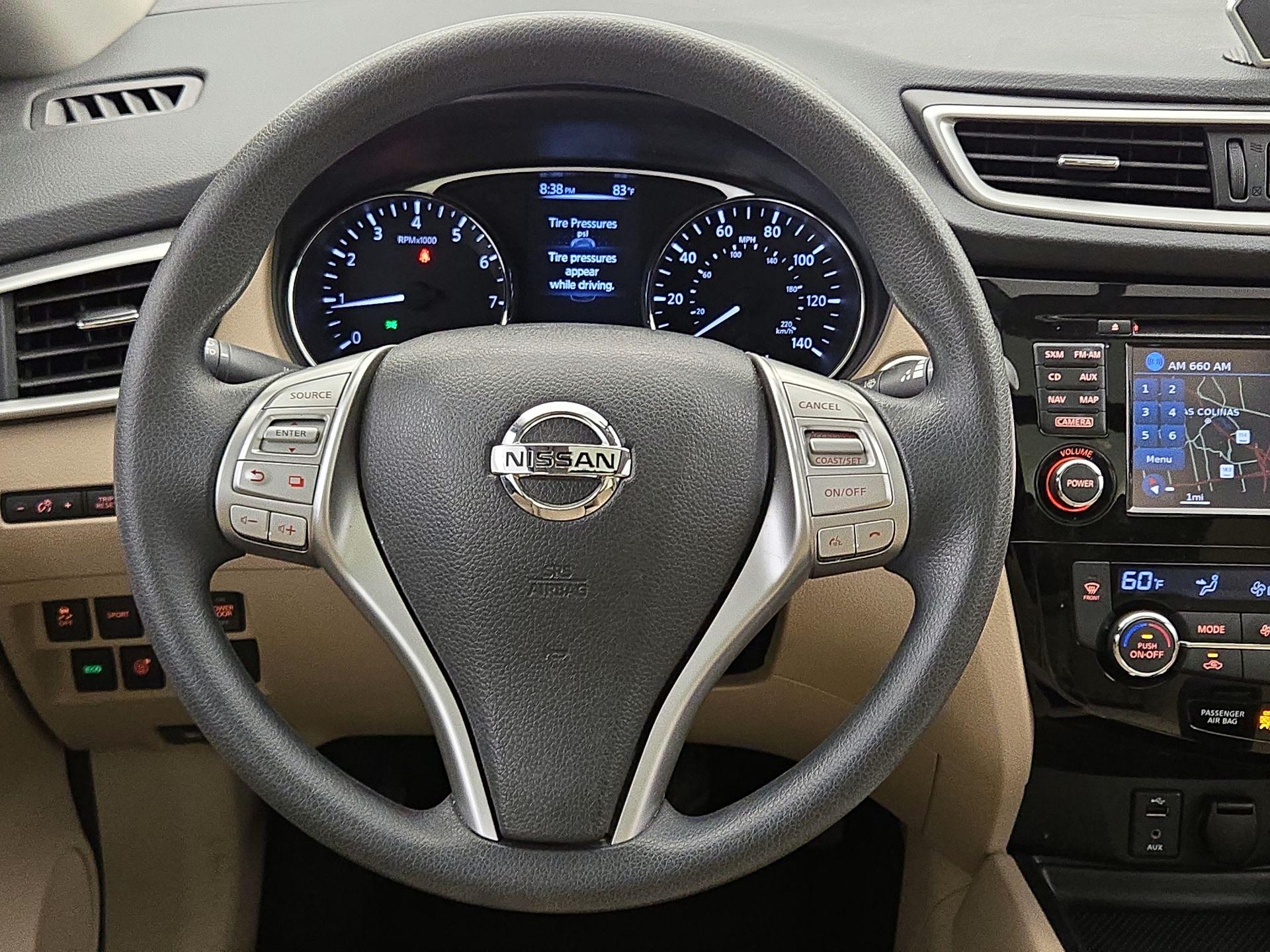Thumbnail: 2016 Nissan Rogue - 10