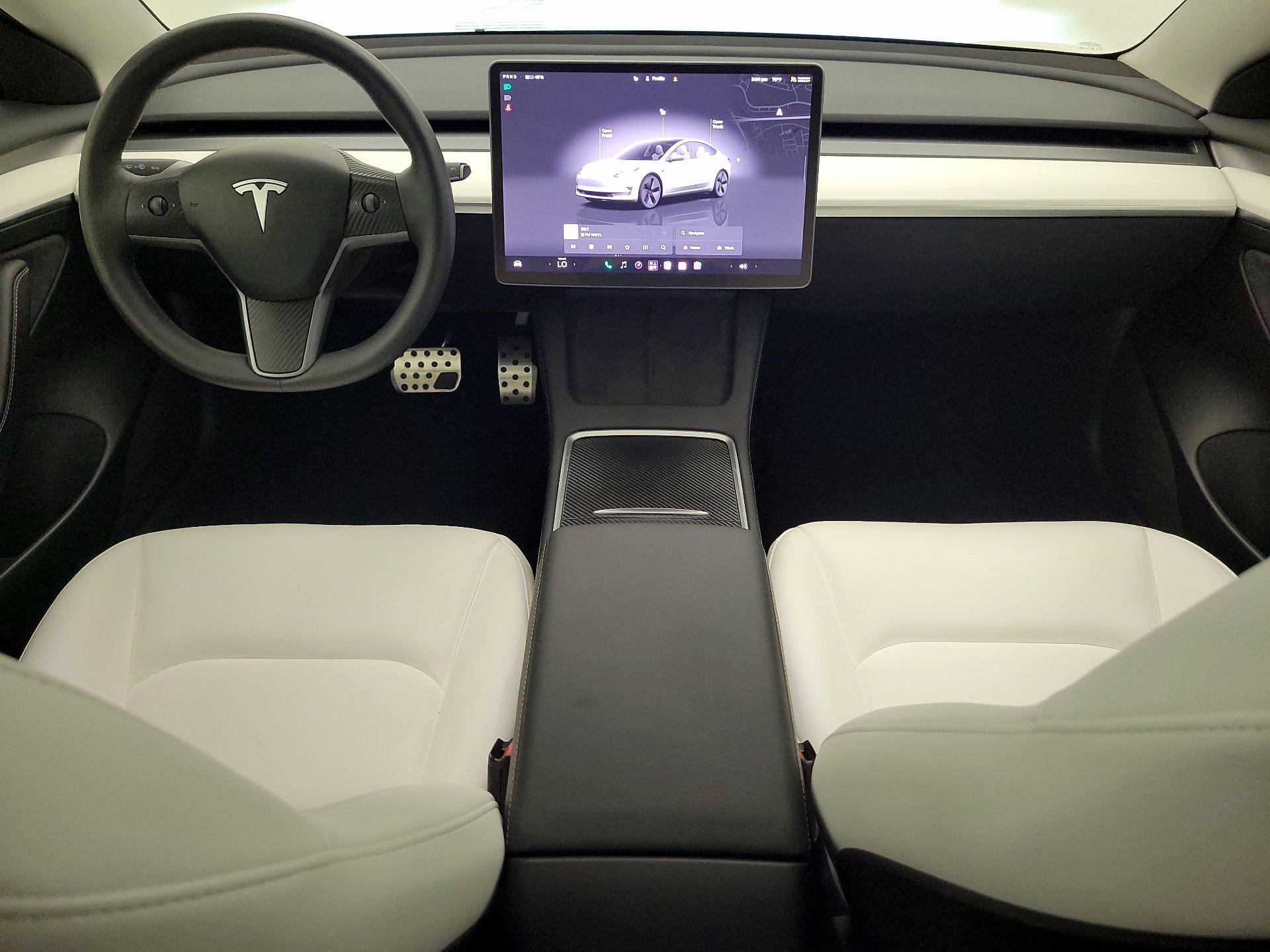 Thumbnail: 2023 Tesla Model 3 - 9