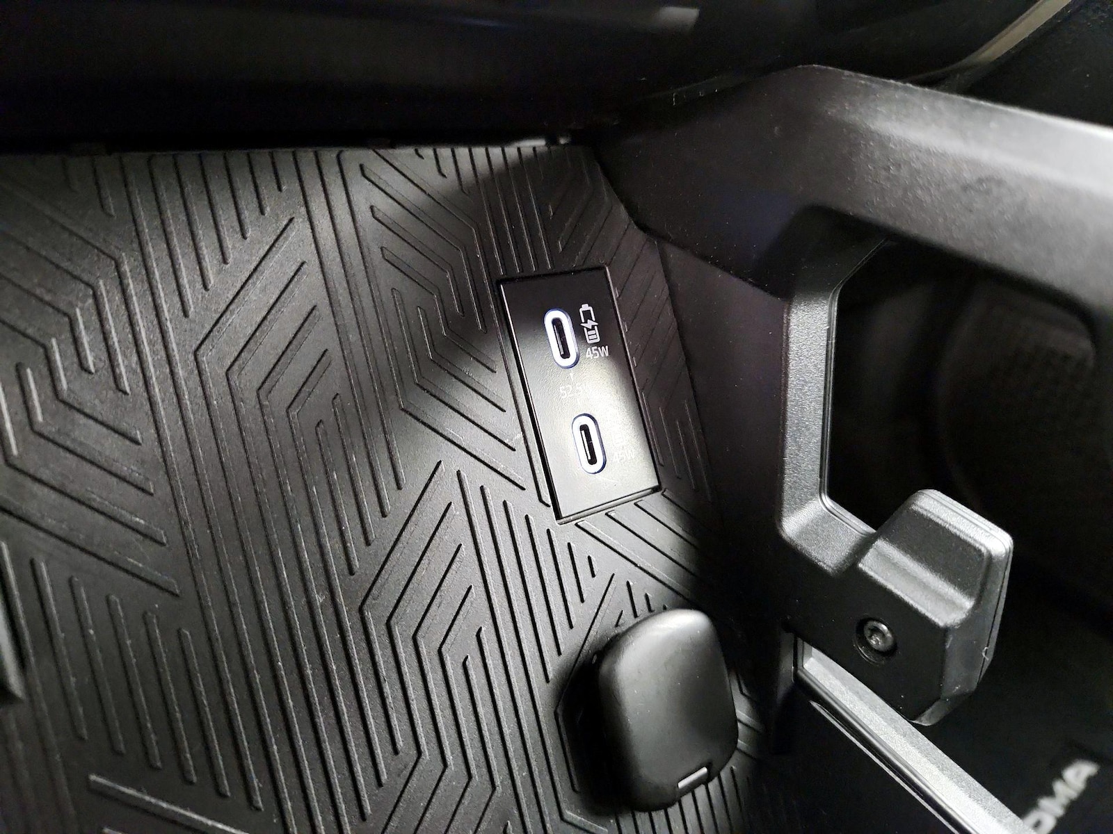 2026 Toyota Tacoma SR - Photo 19