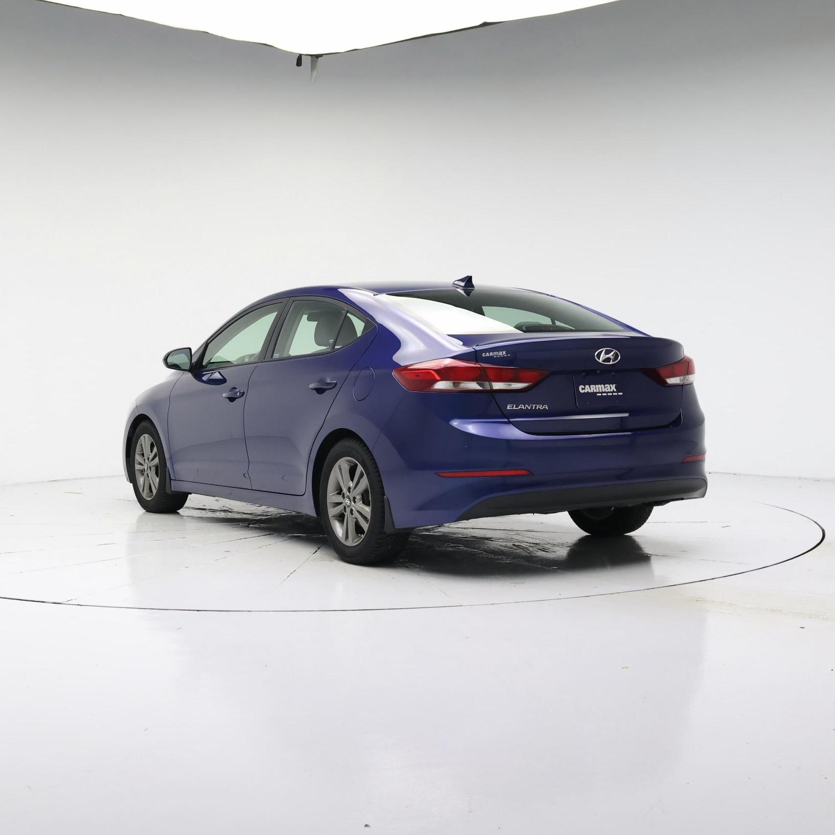 Thumbnail: 2018 Hyundai Elantra - 2