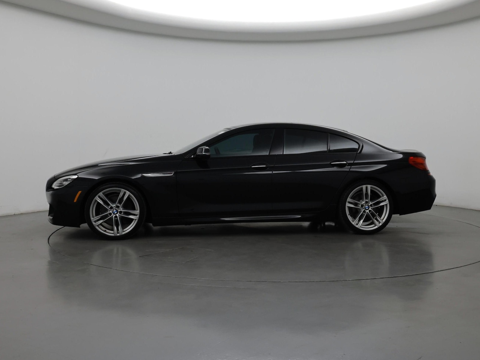 2016 BMW 6 Series 650i - Photo 4