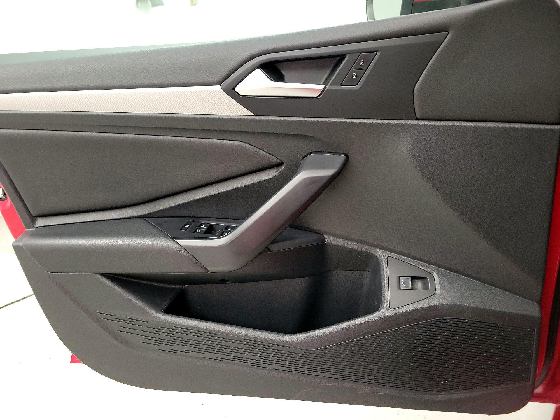 Thumbnail: 2020 Volkswagen Jetta - 12