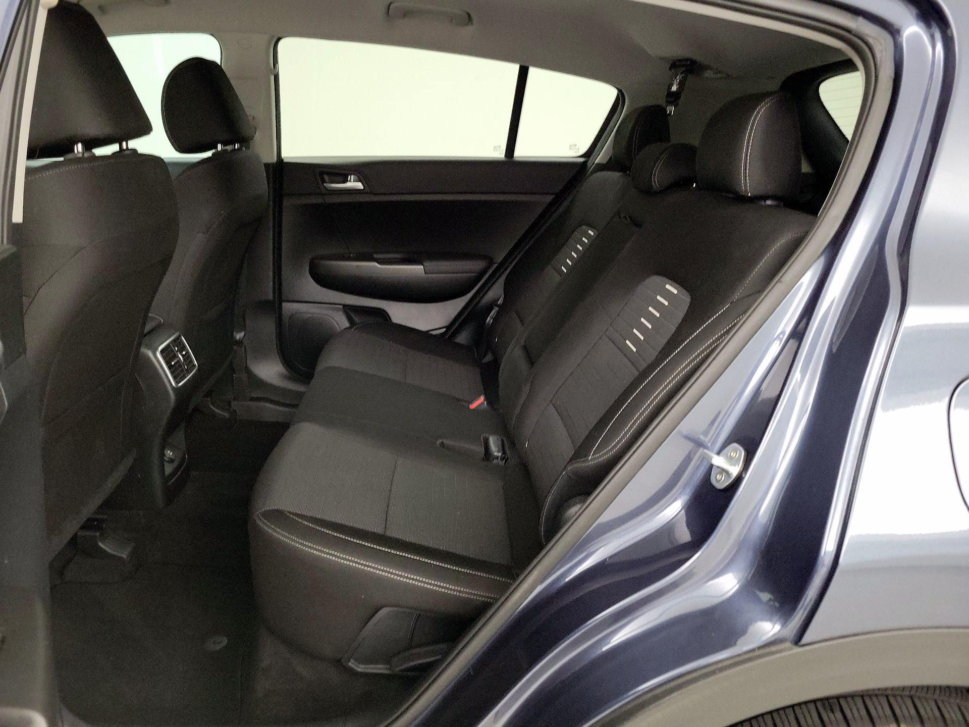 Thumbnail: 2020 Kia Sportage - 18