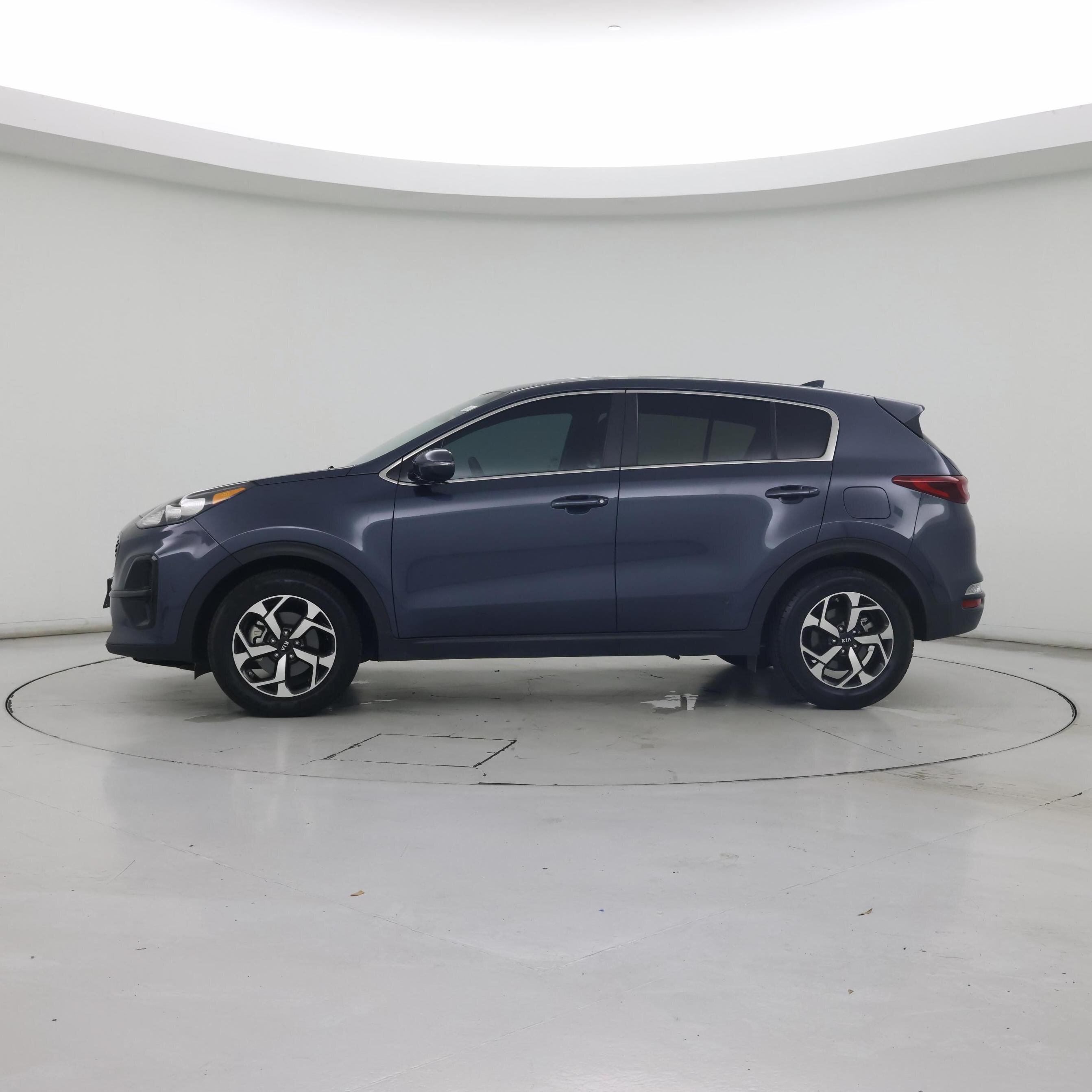 Thumbnail: 2020 Kia Sportage - 3