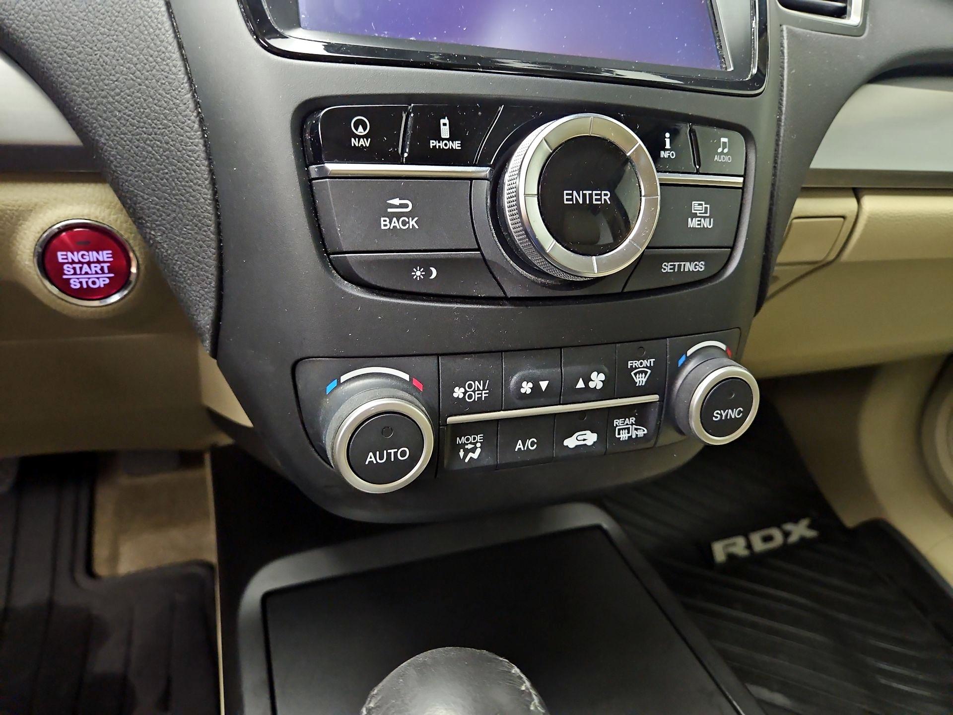 Thumbnail: 2017 Acura RDX - 17