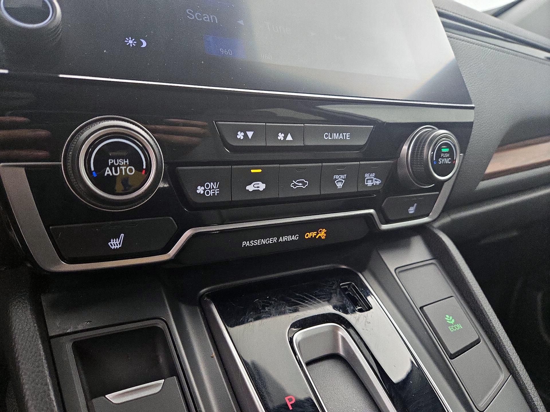 Thumbnail: 2019 Honda CR-V - 16