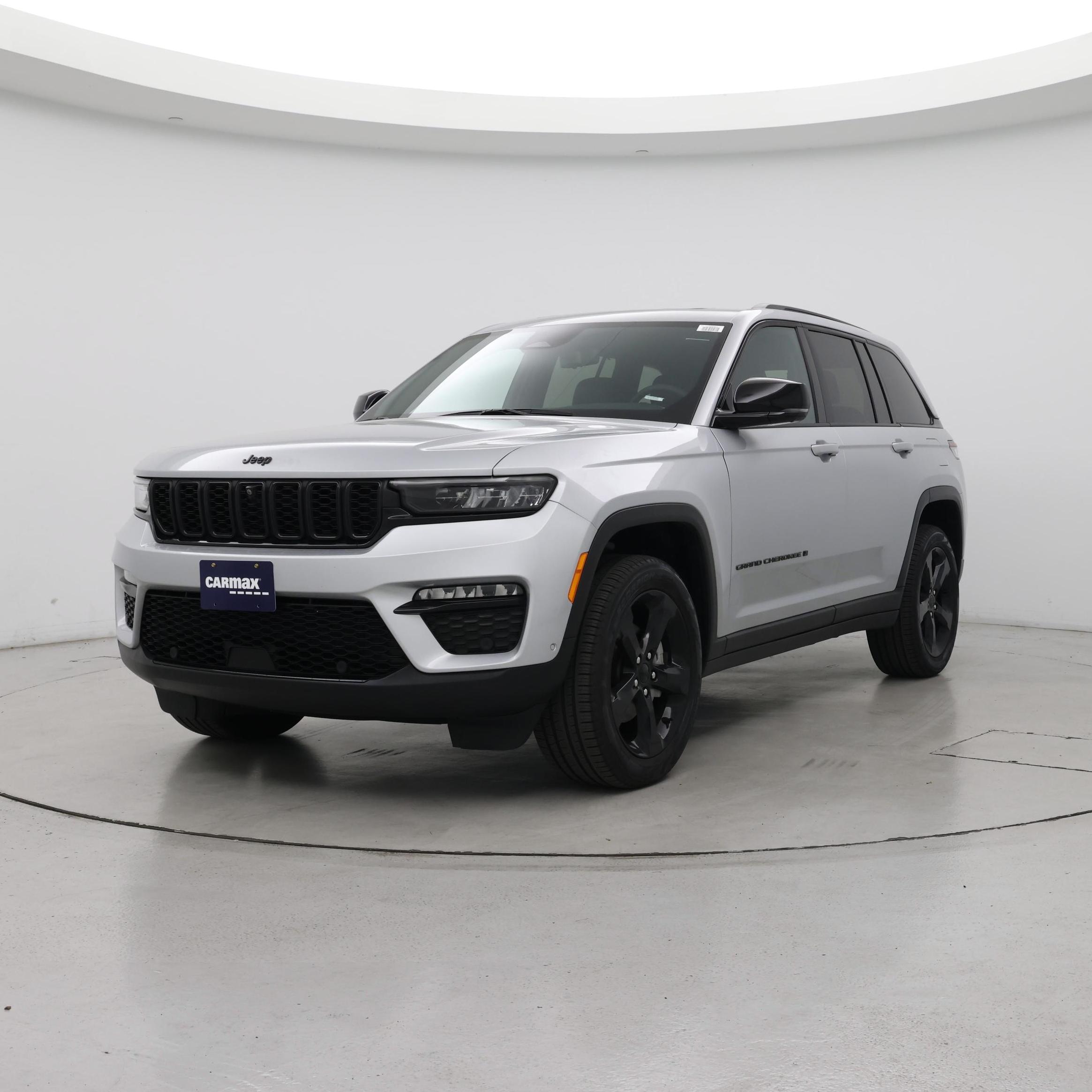 Thumbnail: 2024 Jeep Grand Cherokee - 4