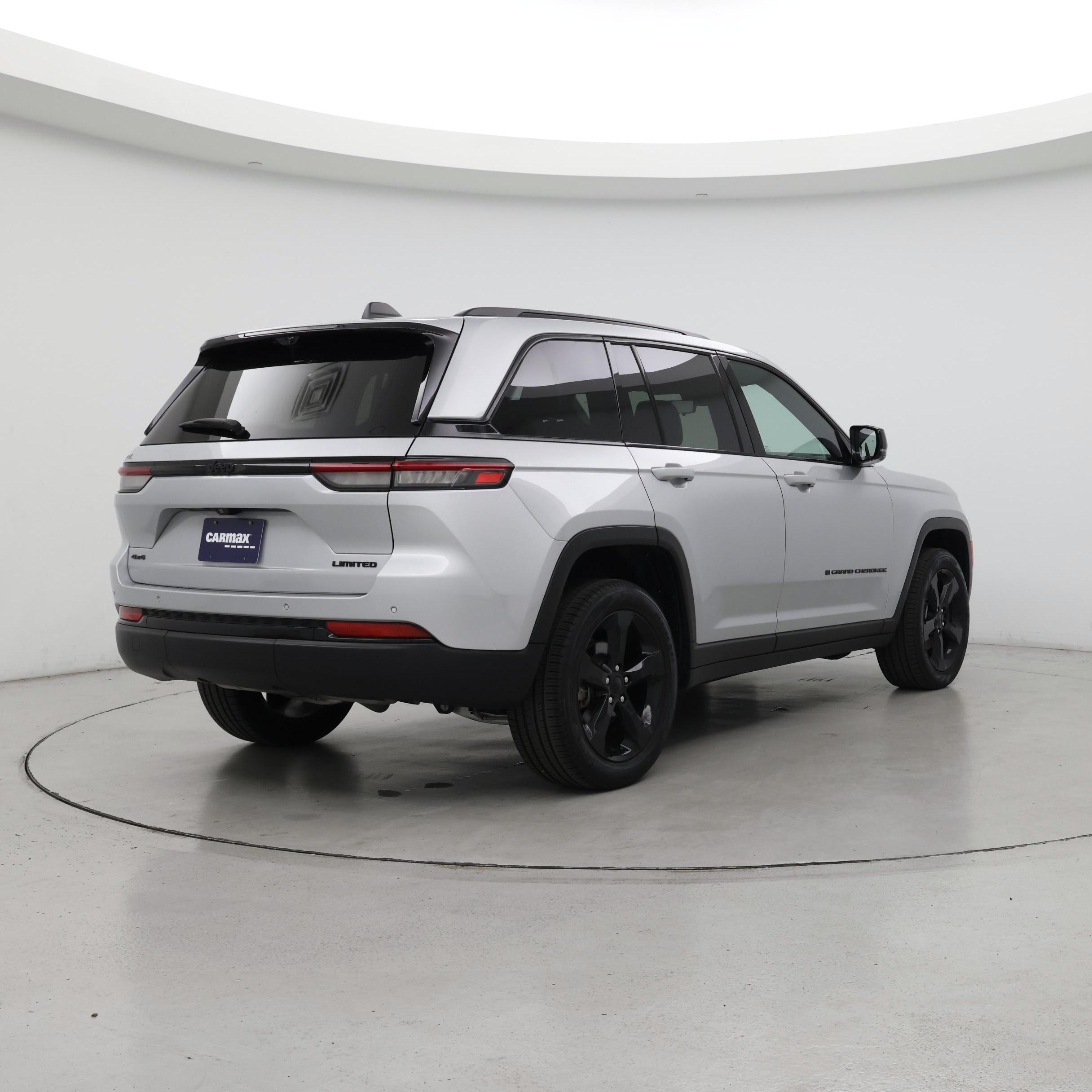 Thumbnail: 2024 Jeep Grand Cherokee - 8