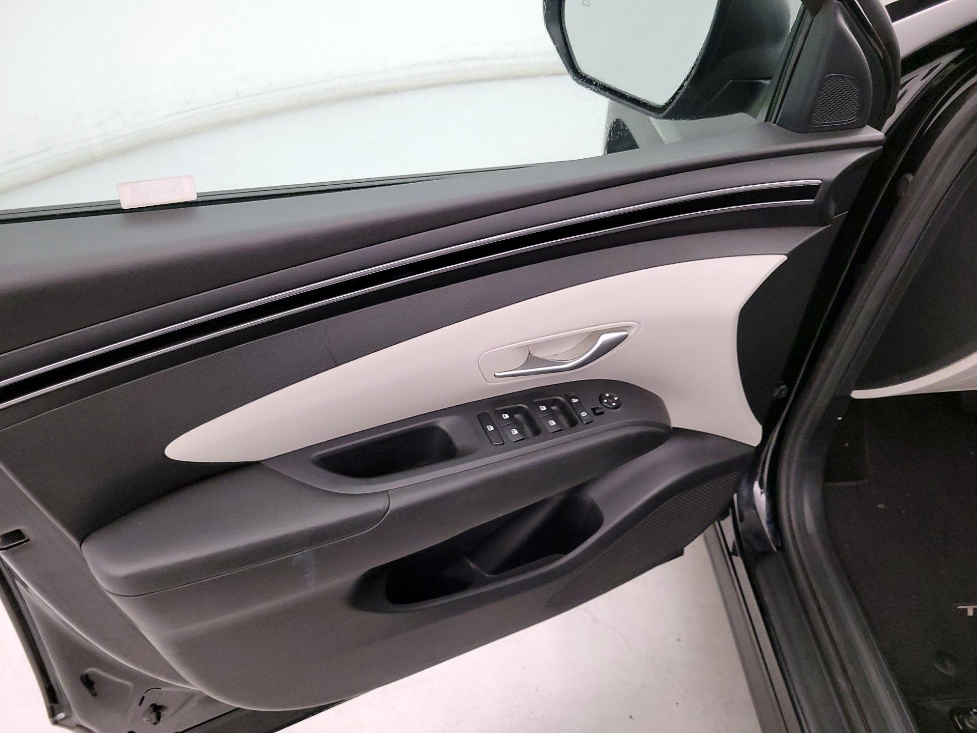 Thumbnail: 2023 Hyundai Tucson - 12