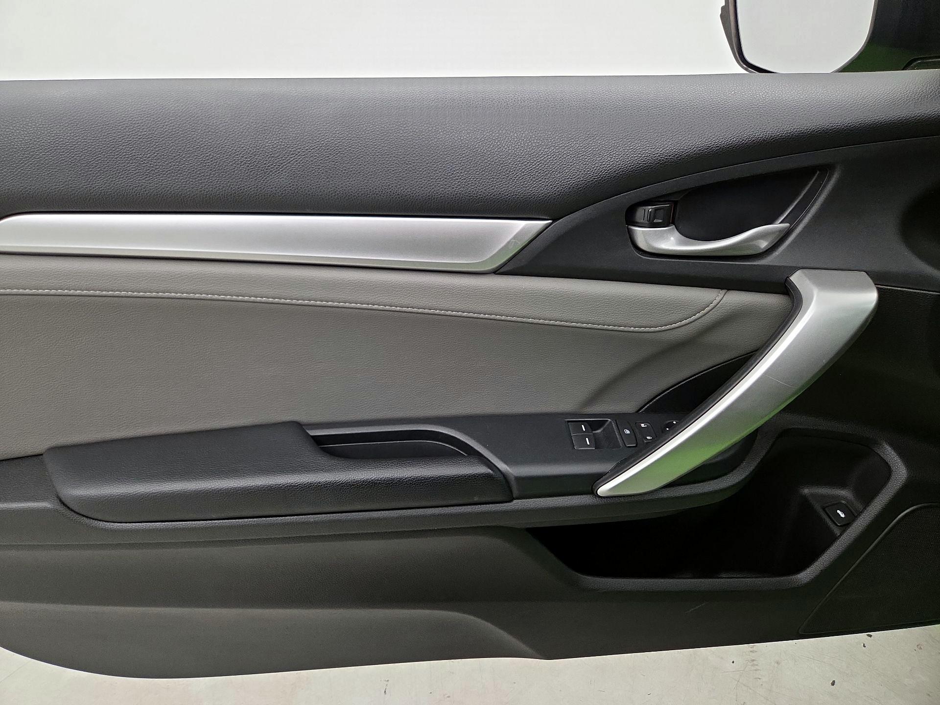 Thumbnail: 2018 Honda Civic - 12