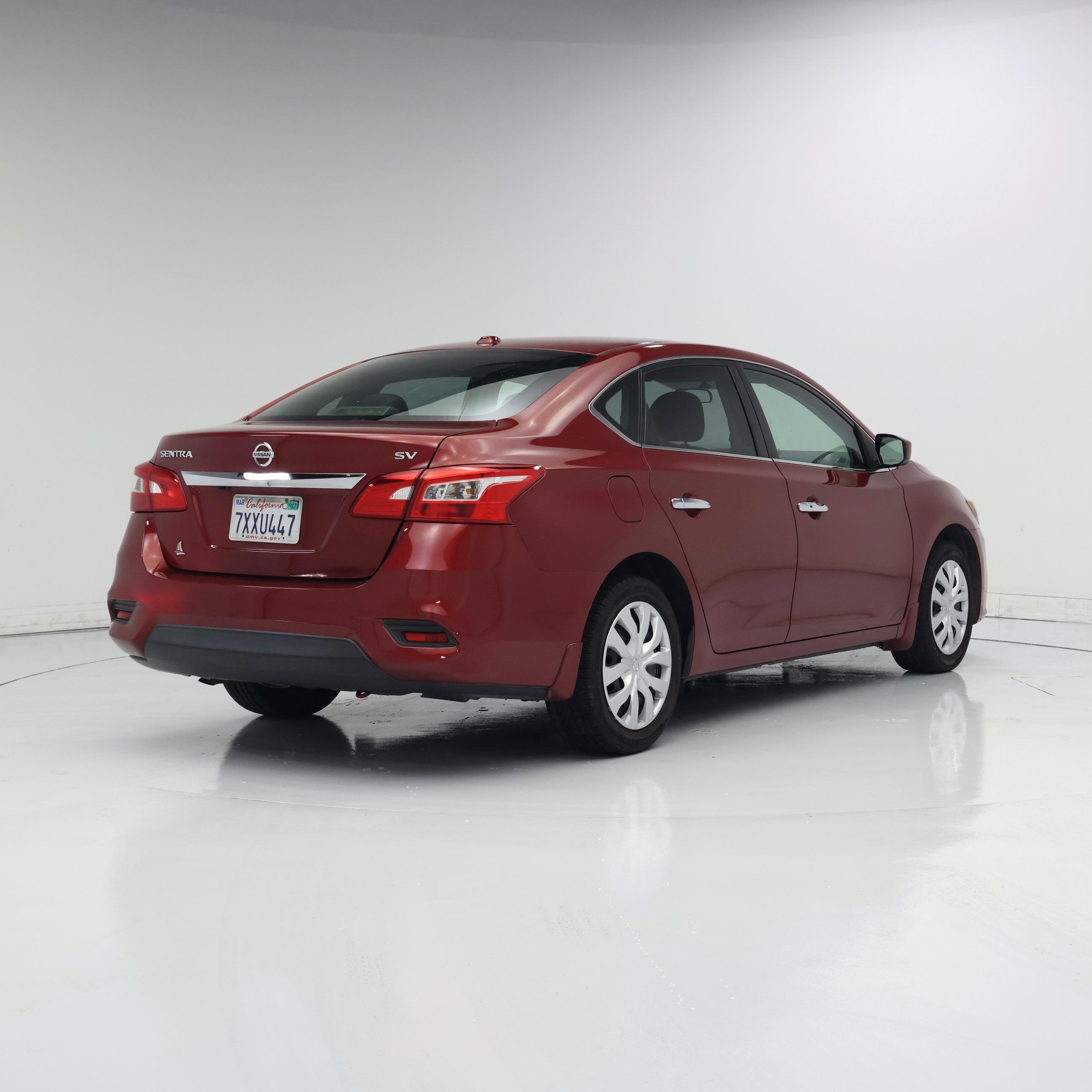 Thumbnail: 2017 Nissan Sentra - 8