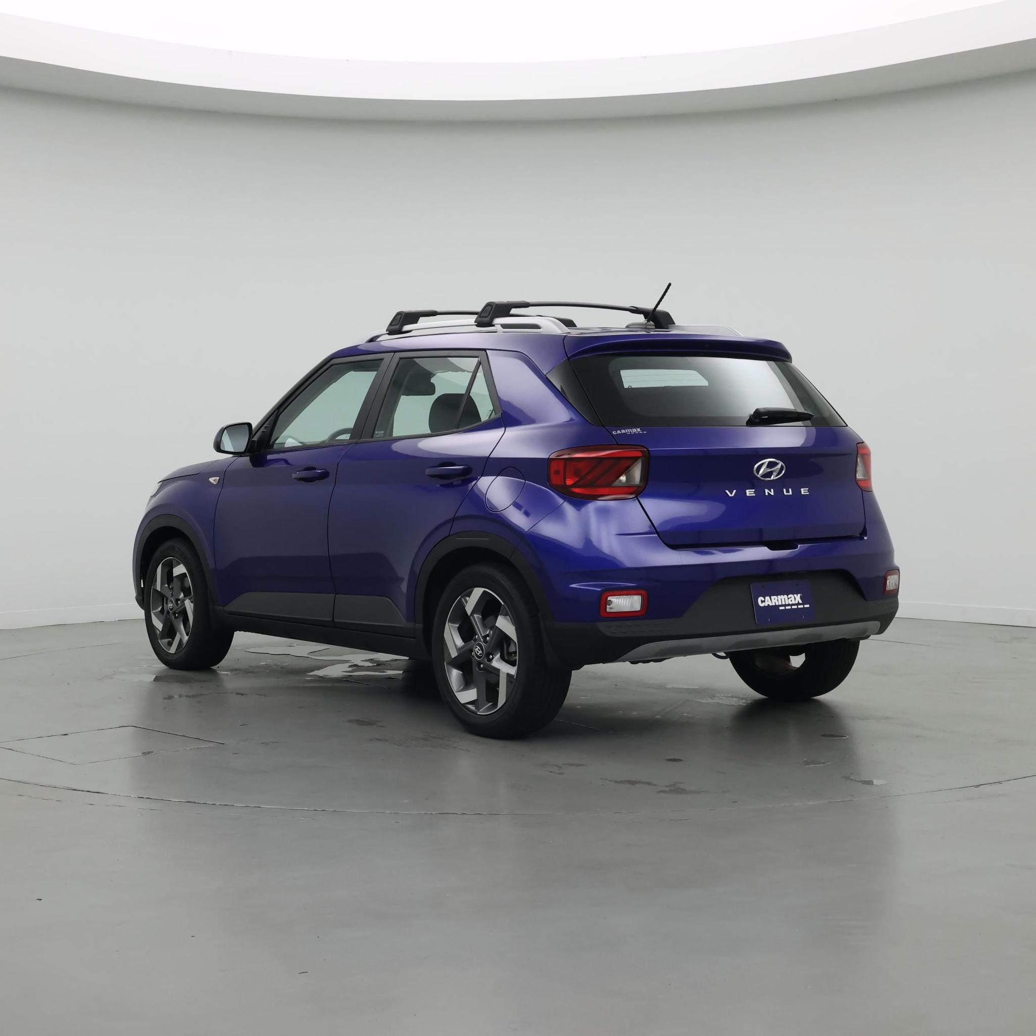 Thumbnail: 2023 Hyundai Venue - 2