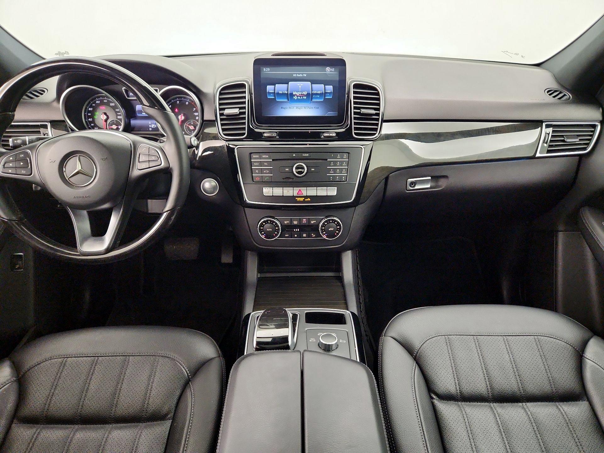 Thumbnail: 2017 Mercedes-Benz GLE - 9