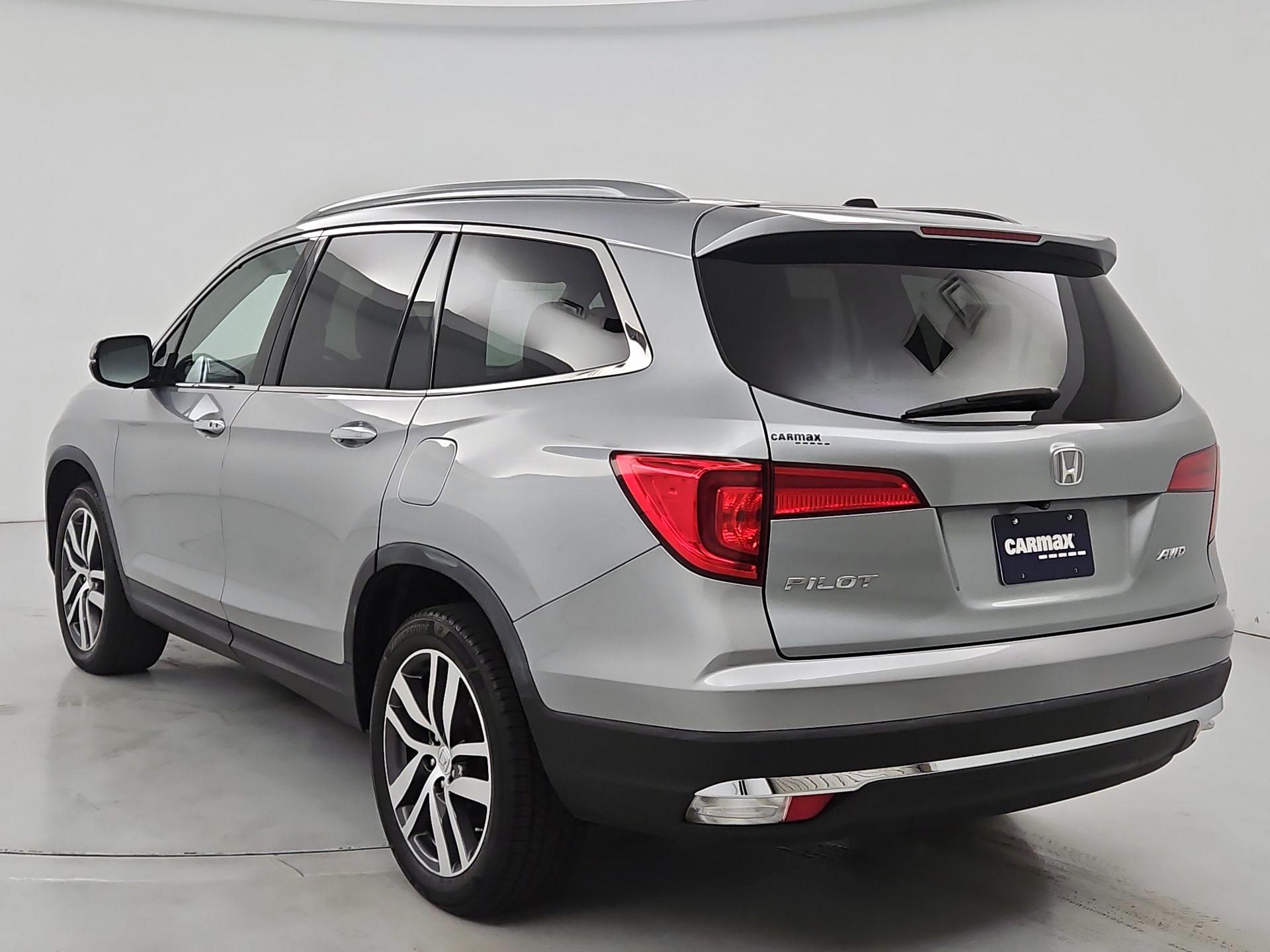 Thumbnail: 2016 Honda Pilot - 7