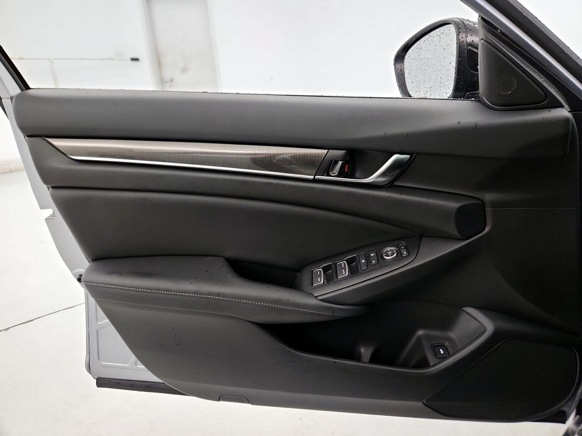 Thumbnail: 2022 Honda Accord - 12