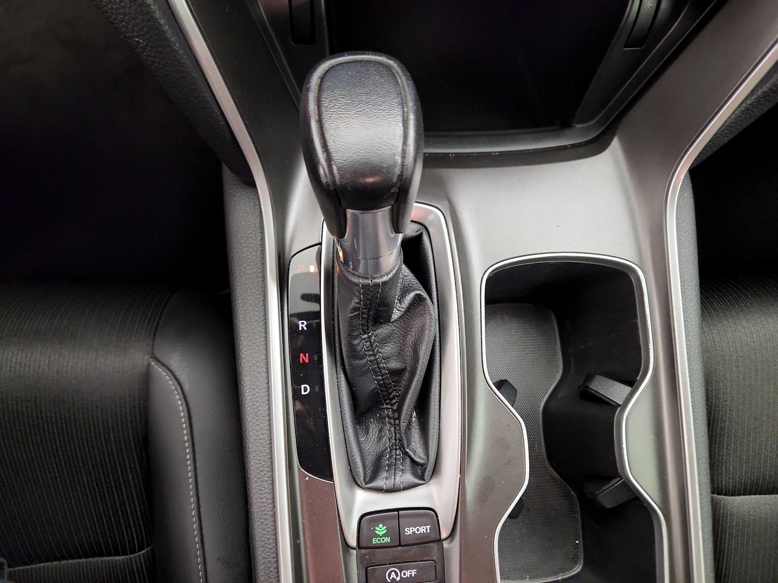 2022 Honda Accord Sport - Photo 18