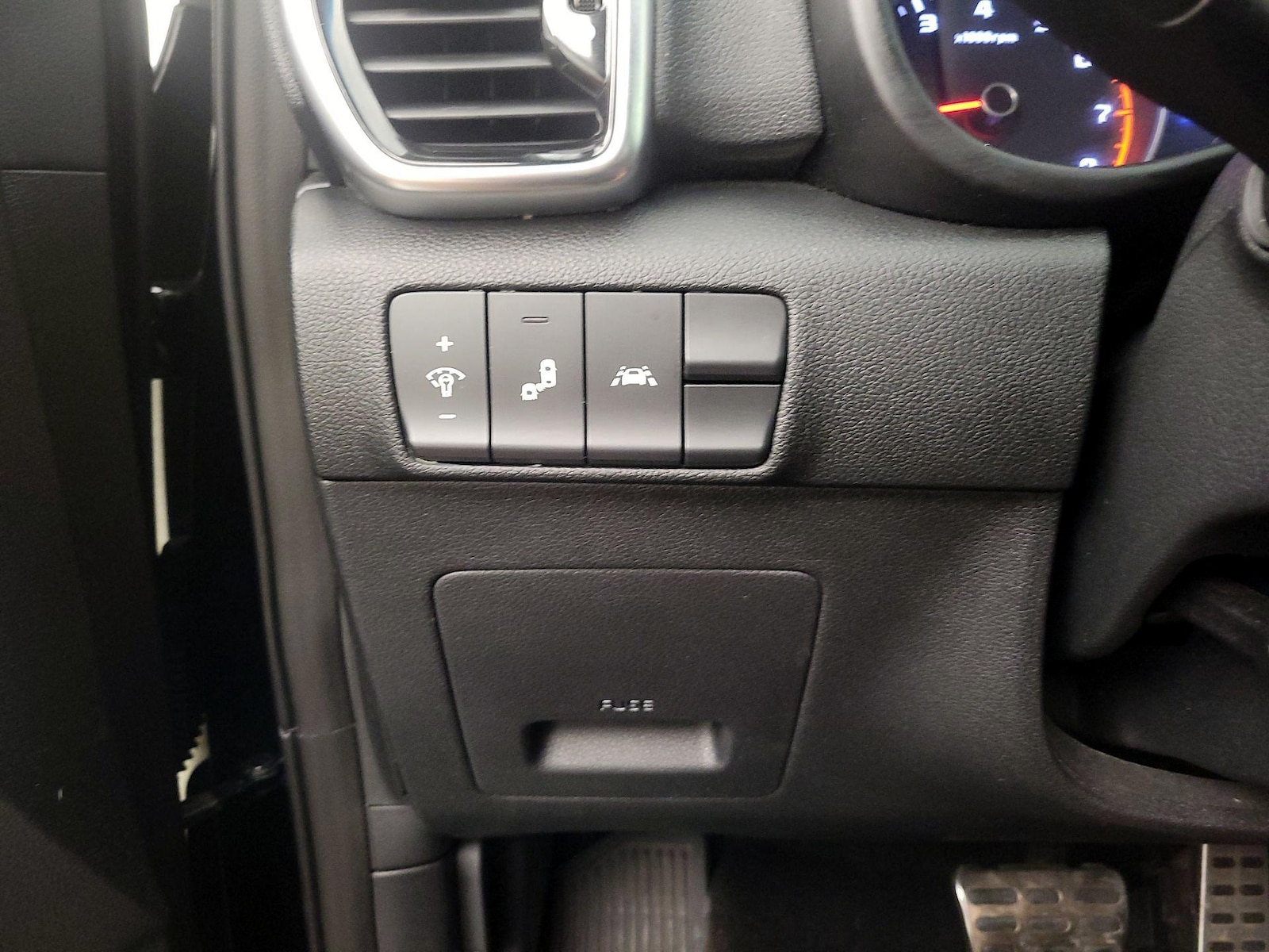 2020 Kia Sportage S - Photo 14