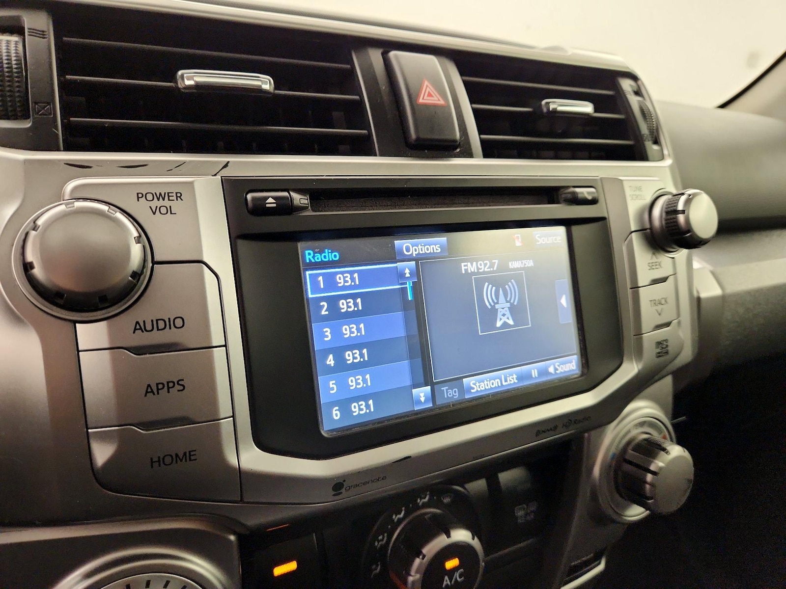 2016 Toyota 4Runner SR5 Premium - Photo 17