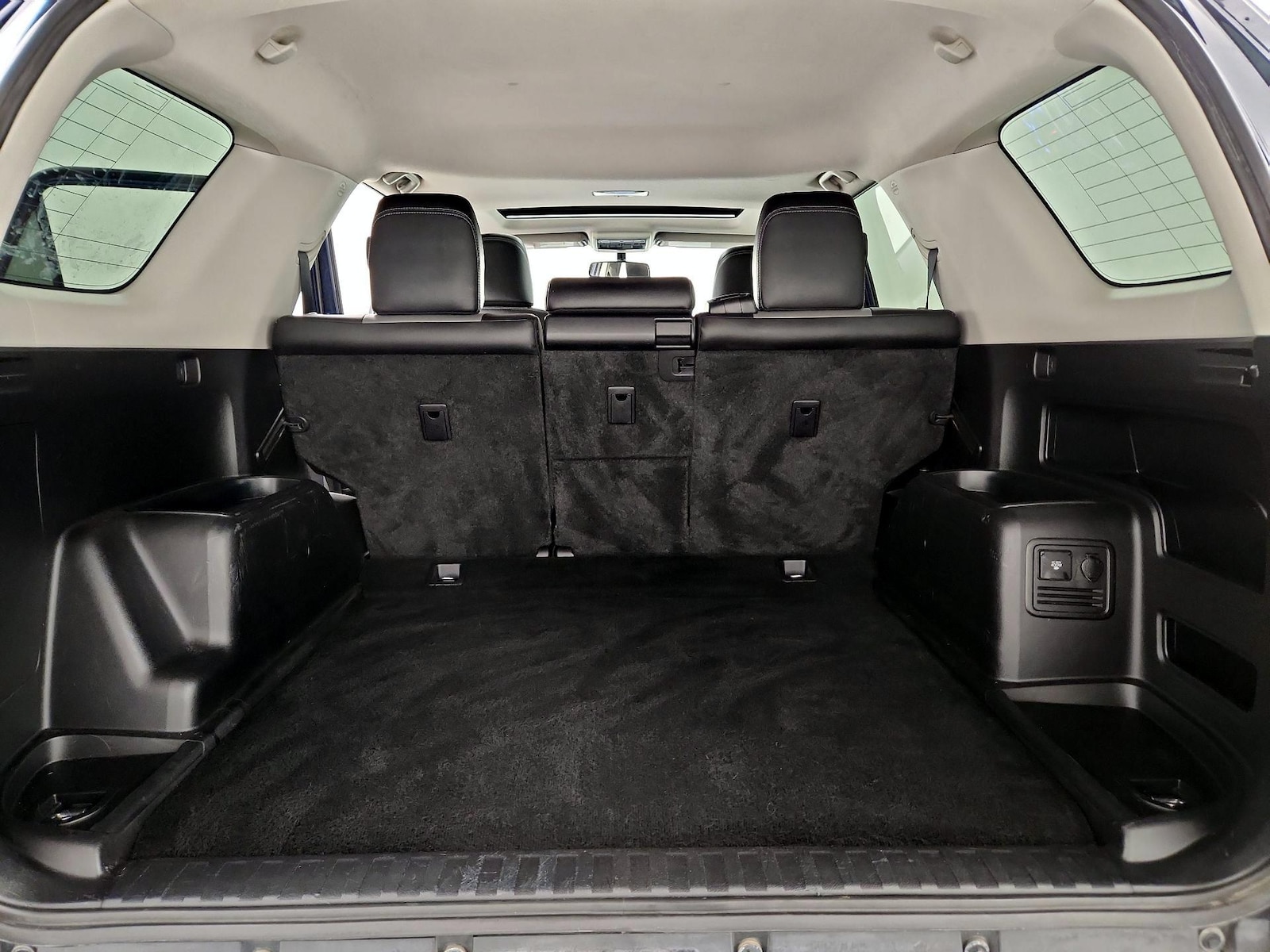 2016 Toyota 4Runner SR5 Premium - Photo 23