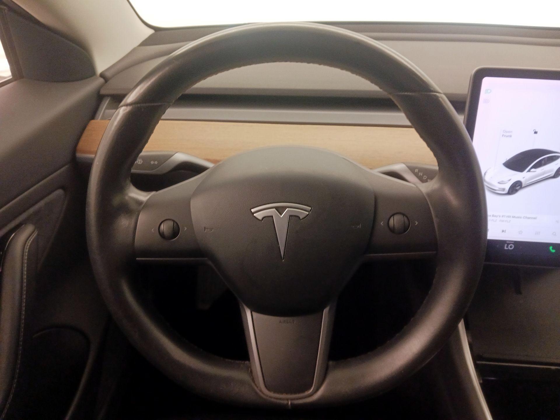 Thumbnail: 2019 Tesla Model 3 - 10