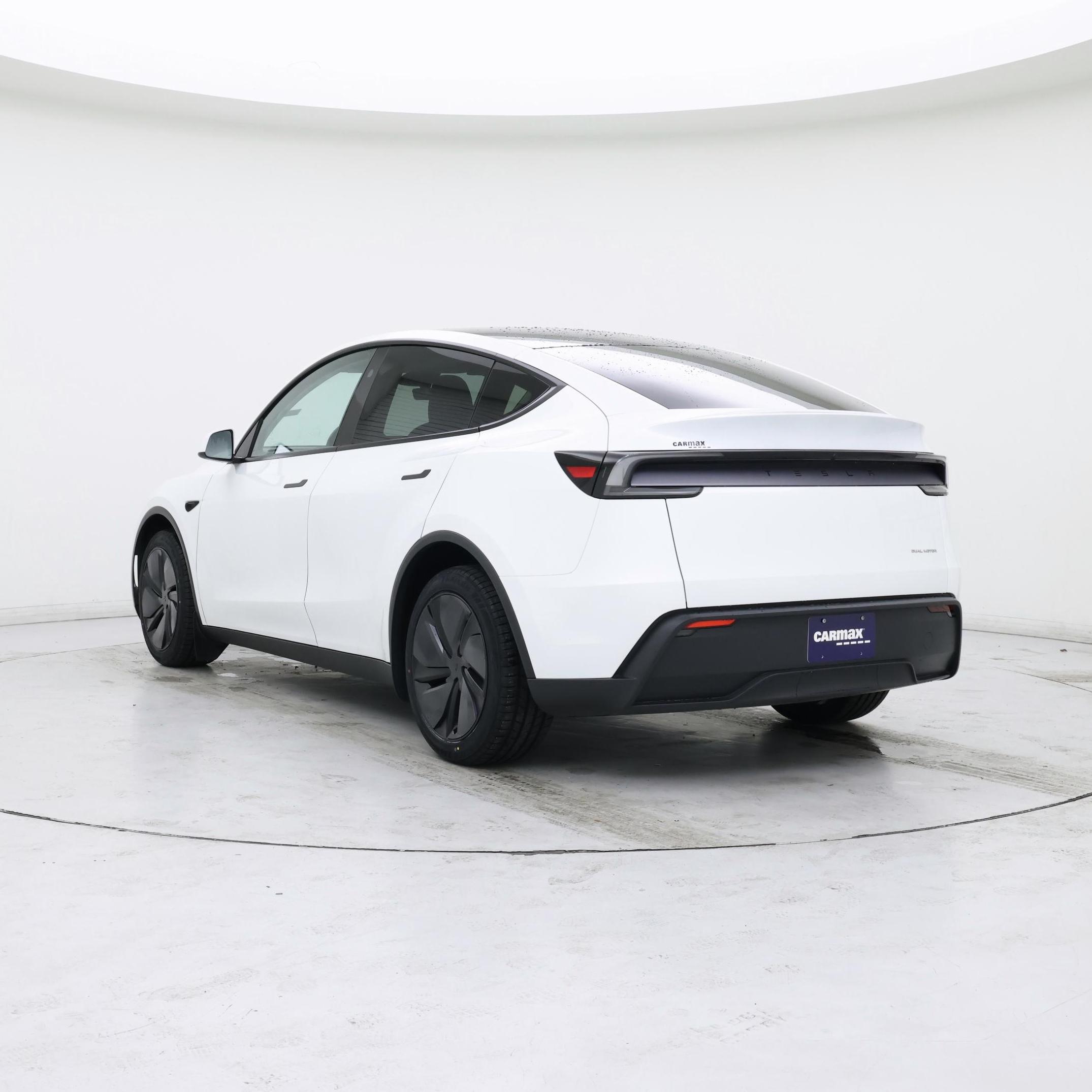 Thumbnail: 2026 Tesla Model Y - 2
